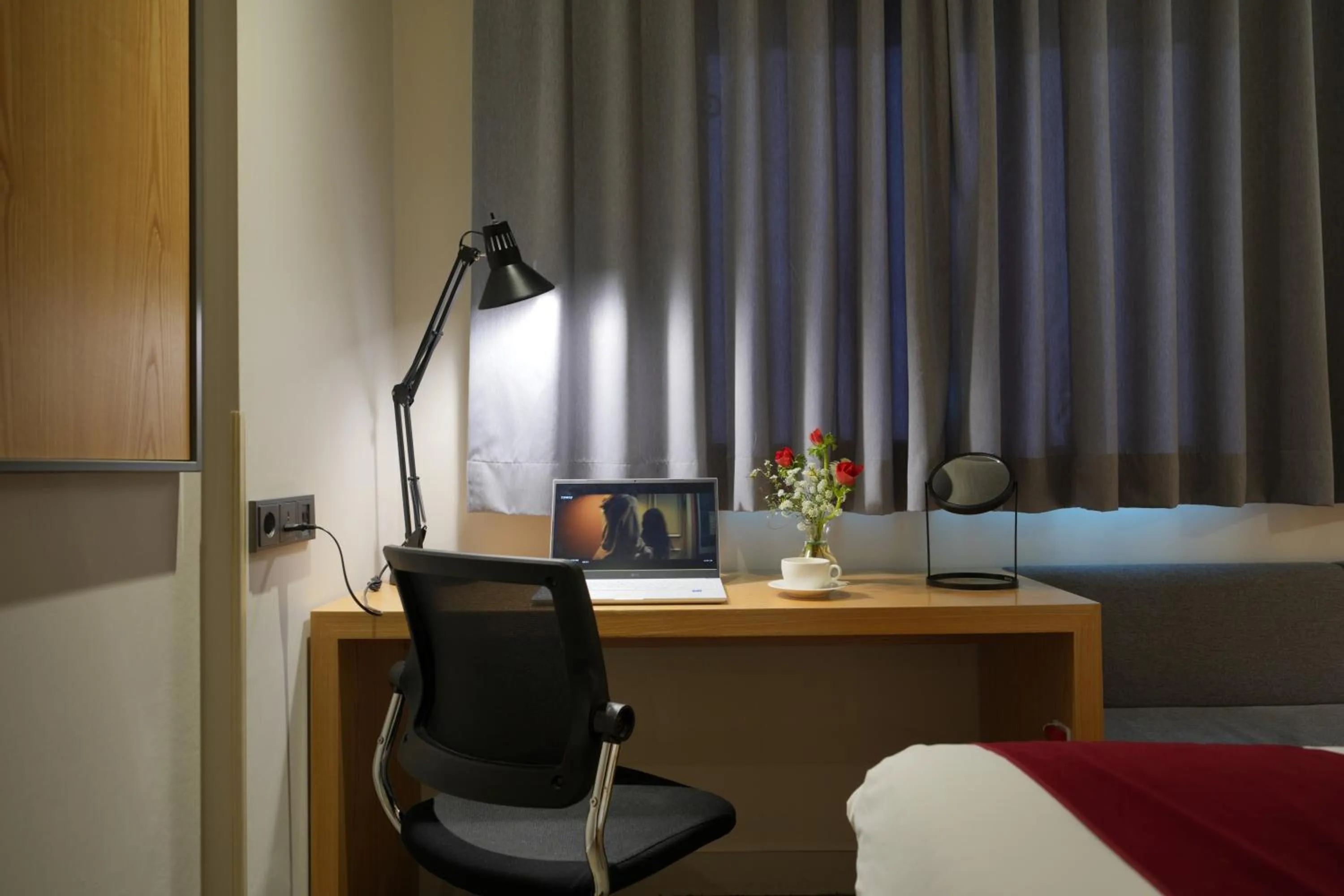 Decorative detail, Bed in Eldis Regent Hotel