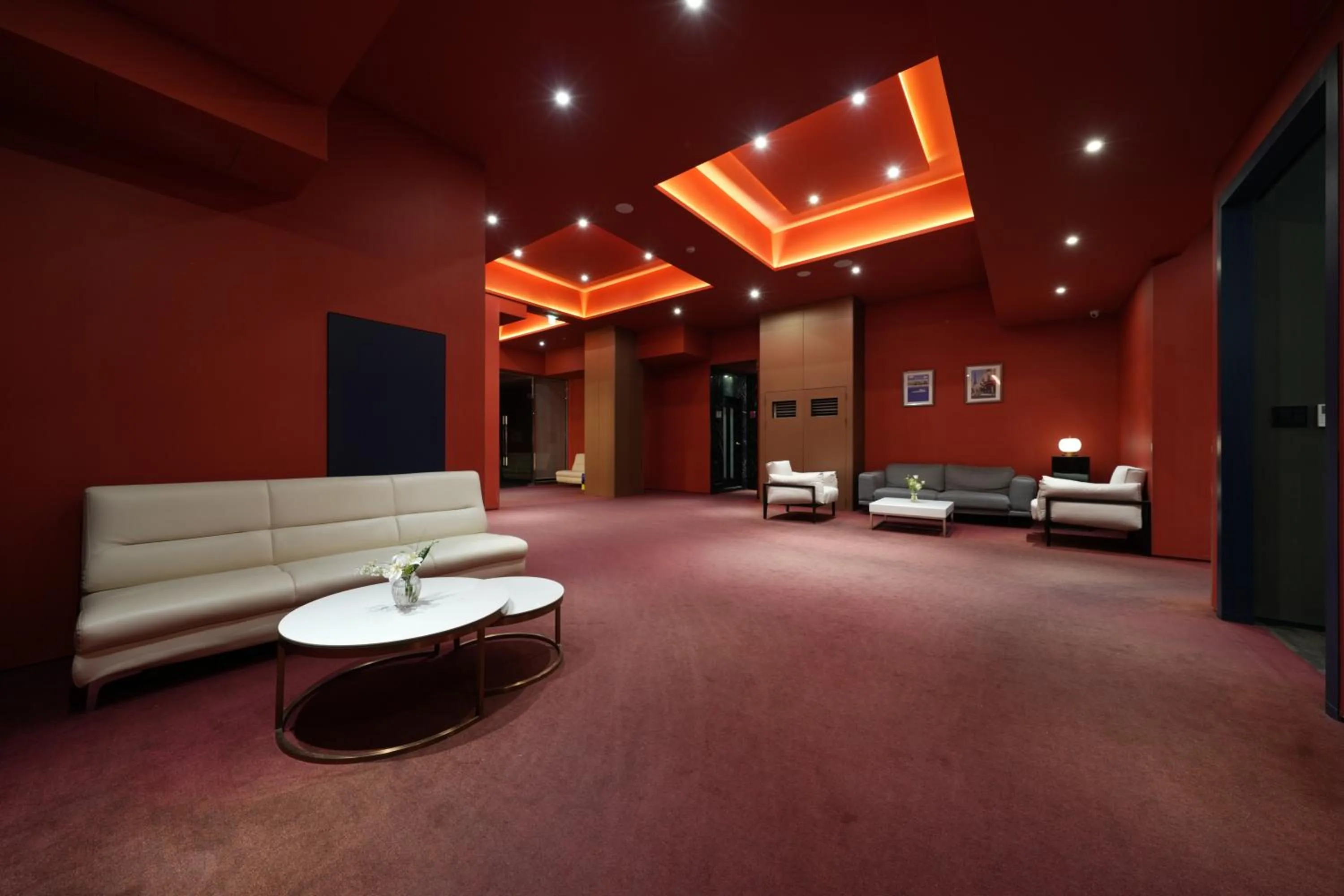 Lobby or reception in Eldis Regent Hotel