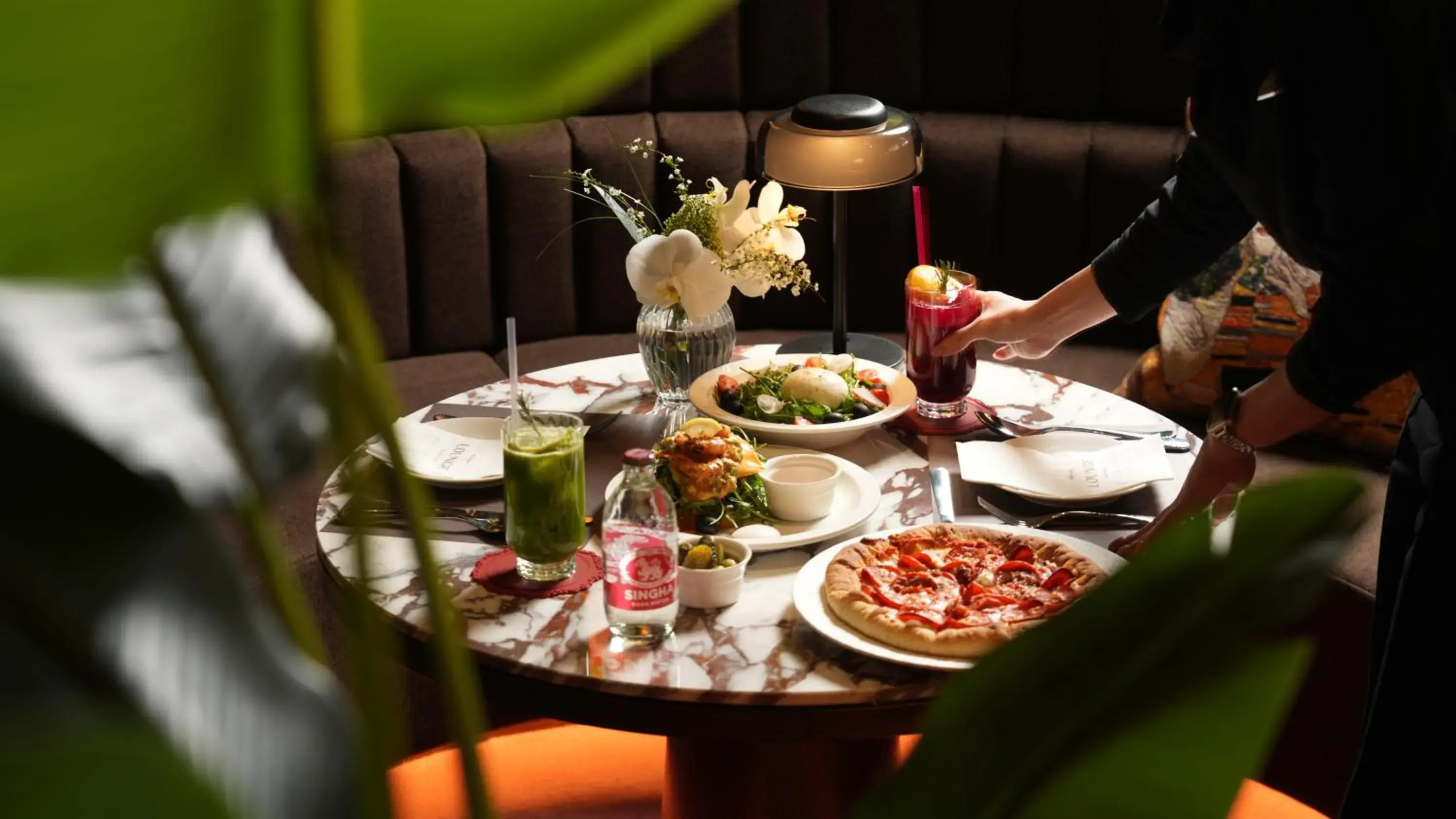 Restaurant/places to eat in Eldis Regent Hotel Restaurant/places to eat in Eldis Regent Hotel