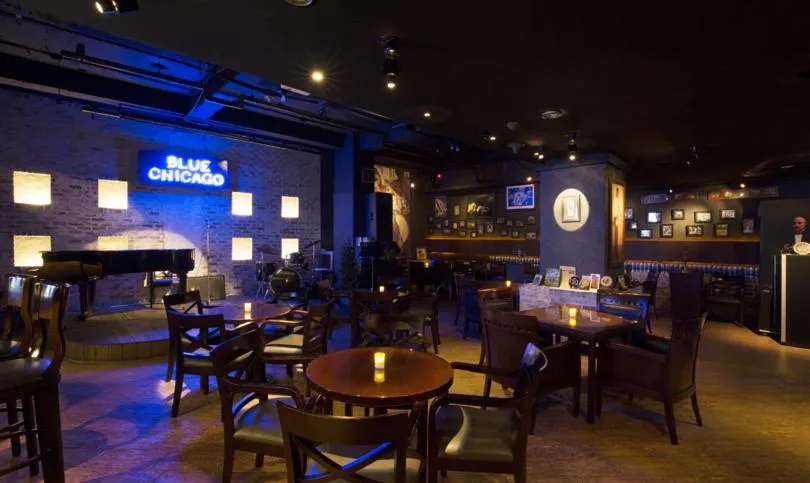 Restaurant/places to eat in Eldis Regent Hotel