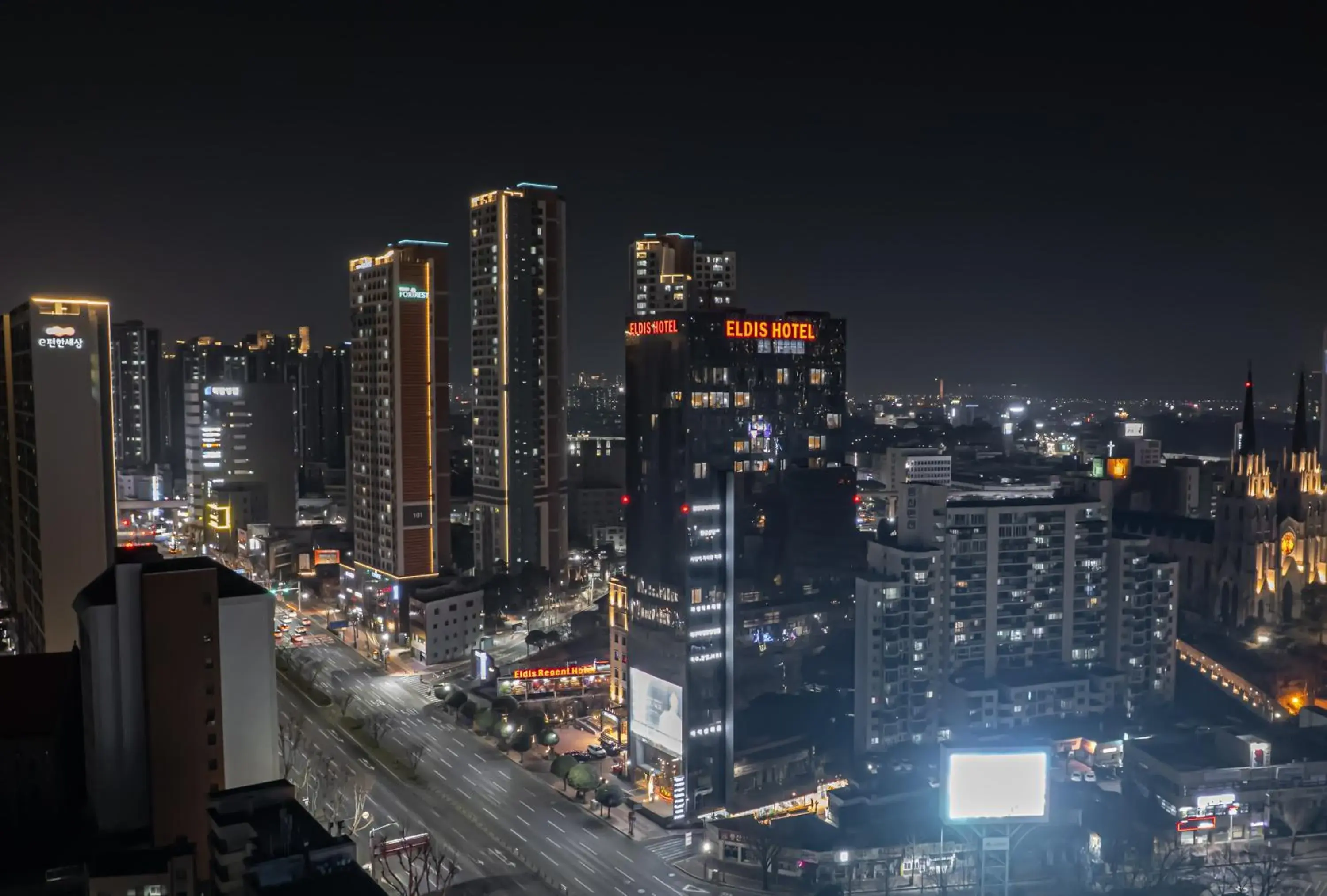 Facade/entrance in Eldis Regent Hotel Facade/entrance in Eldis Regent Hotel