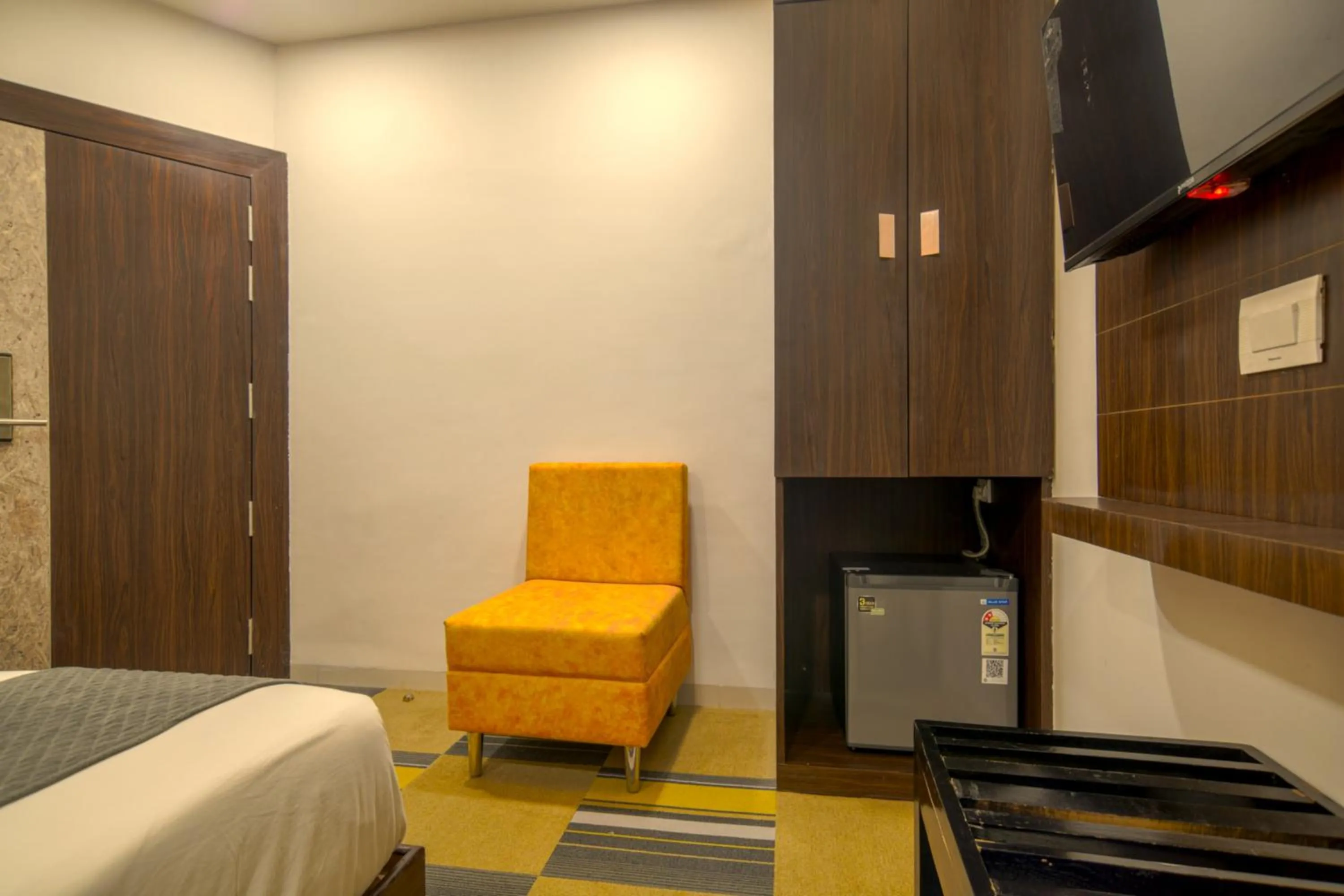 Bed in Hotel Meritel Grande, Vijay Nagar, Indore