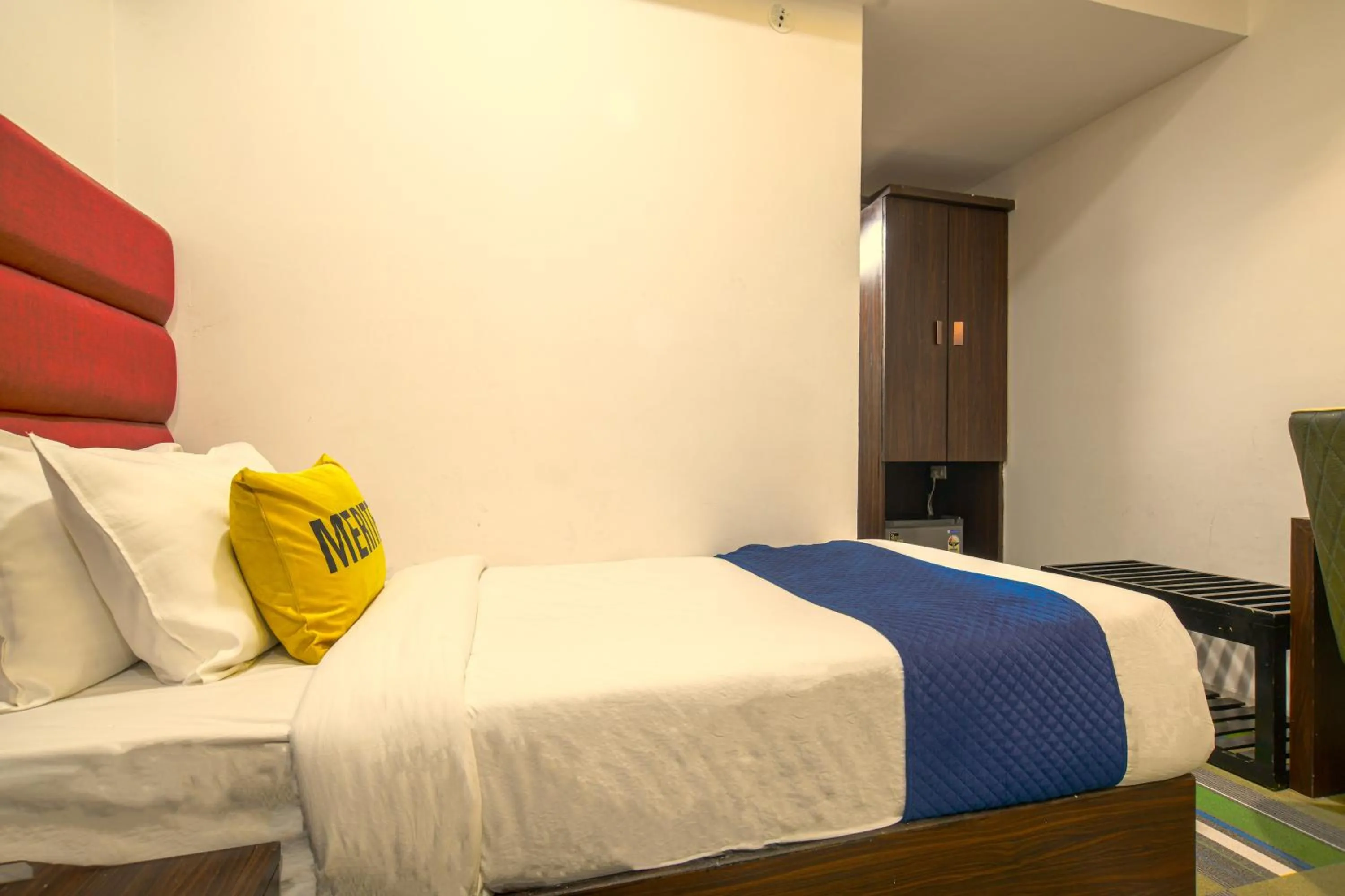 Bed in Hotel Meritel Grande, Vijay Nagar, Indore