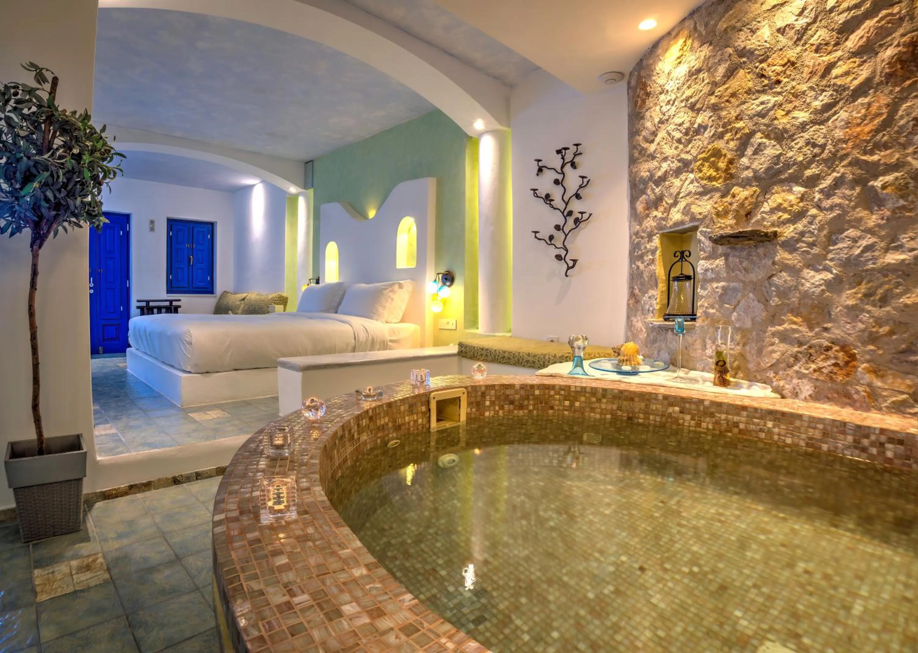 Hot Tub in Astarte Suites