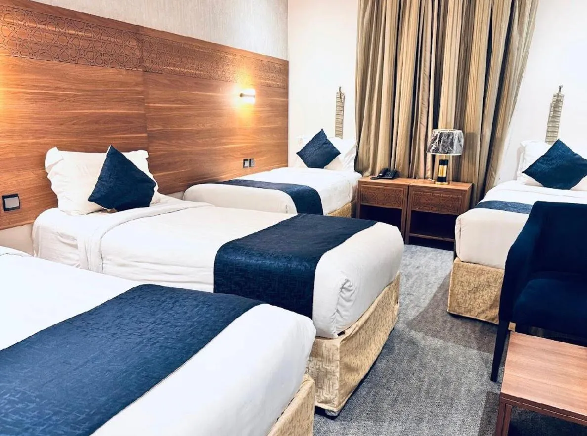 Bed in Rowaa Al Azizia Hotel