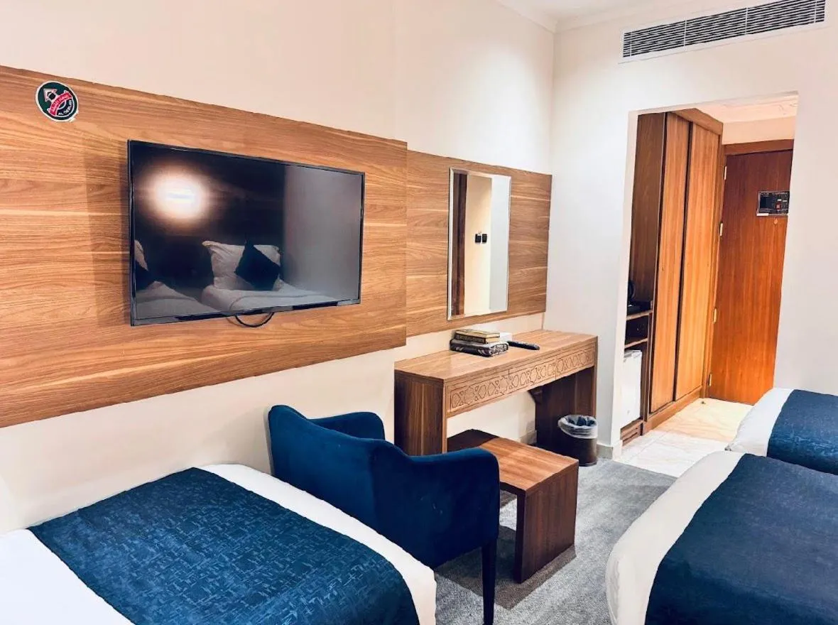 Rowaa Al Azizia Hotel