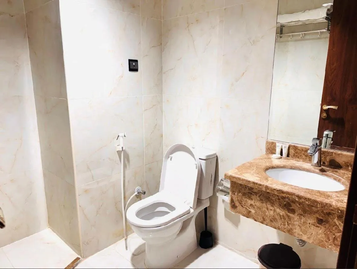 Rowaa Al Azizia Hotel