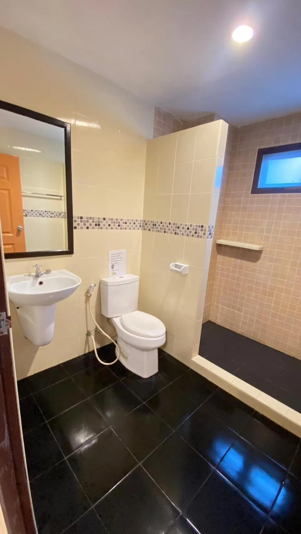 Bathroom in Du-sila Hotel kohchang