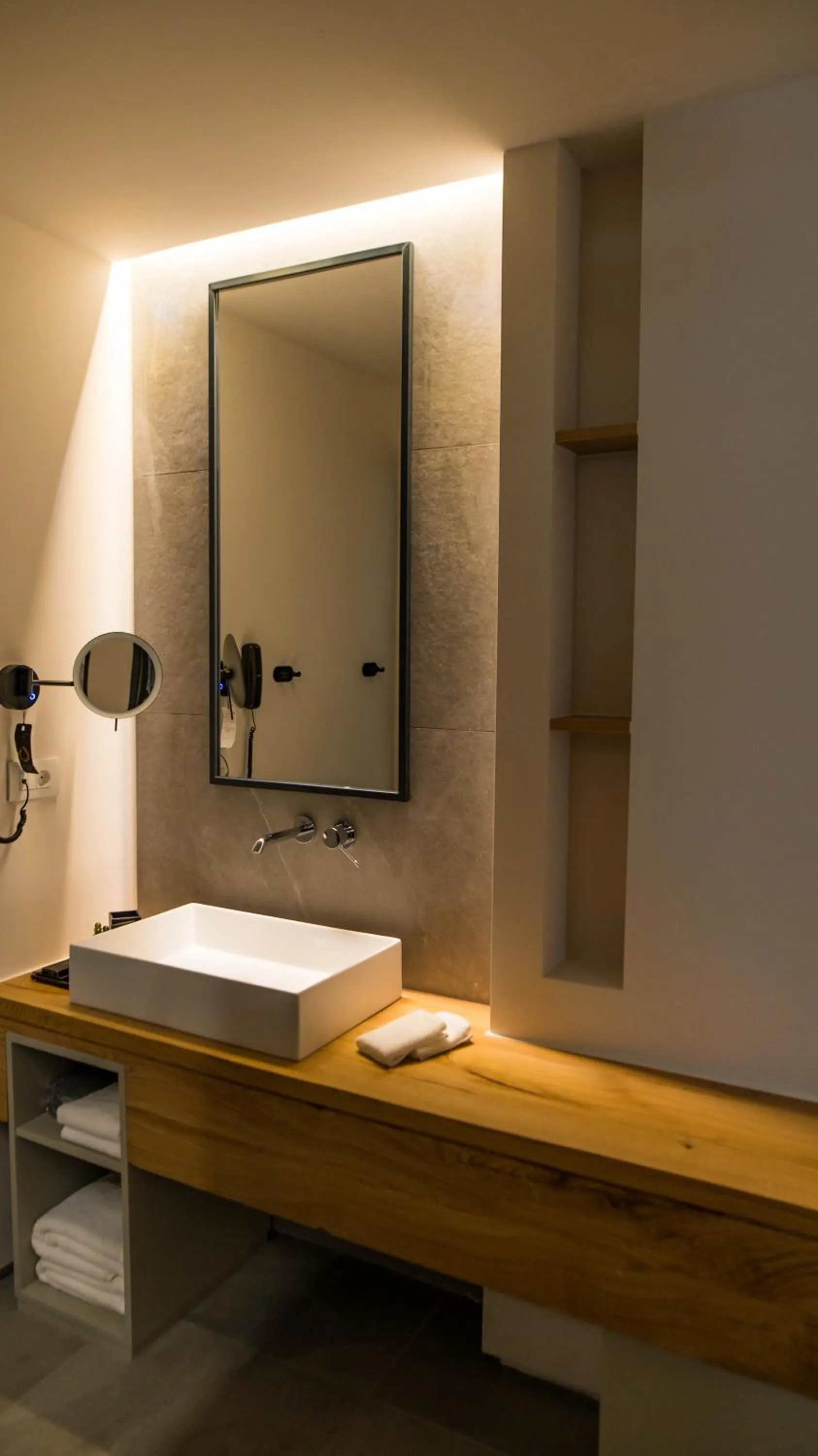 Bathroom in Alissachni SeaSide Hotel