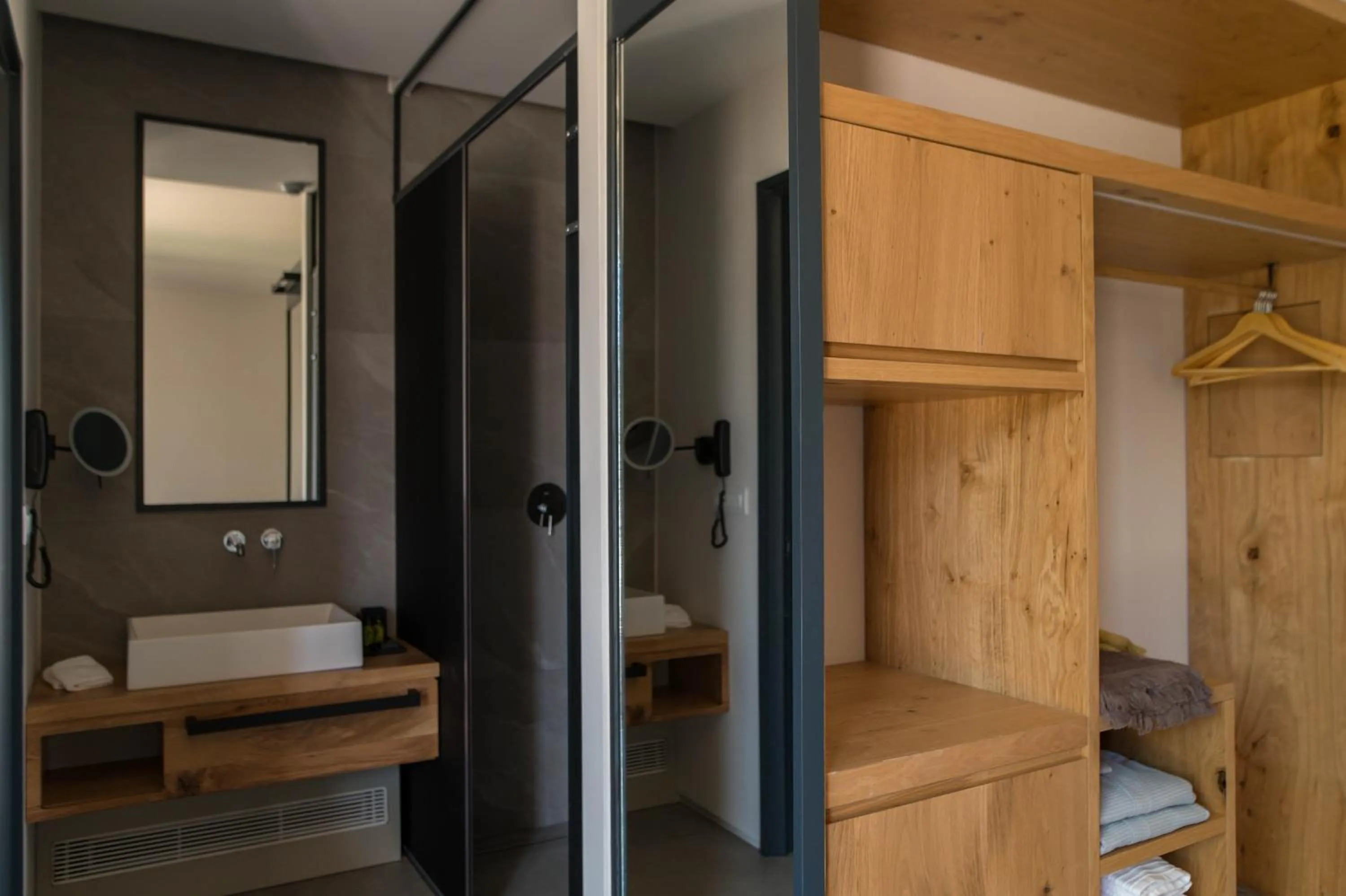 towels in Alissachni SeaSide Hotel