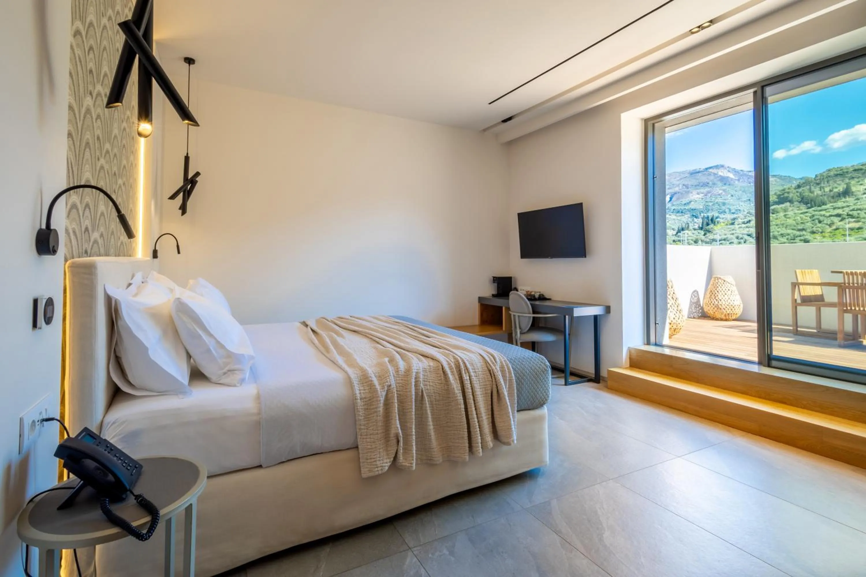 Swimming pool, Bed in Alissachni SeaSide Hotel