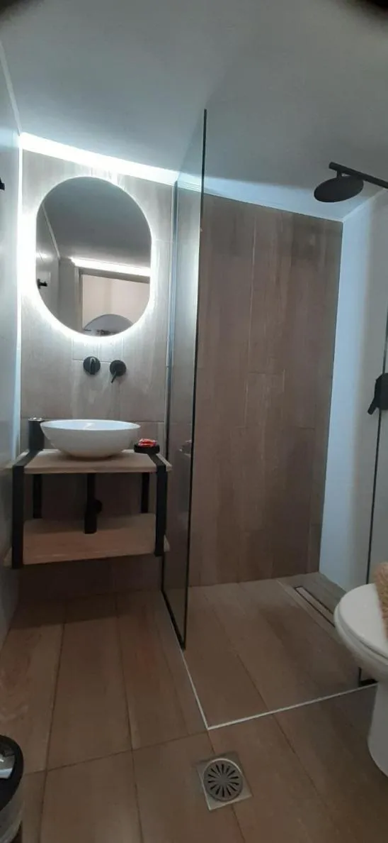 Toilet in Nikolas Apartments