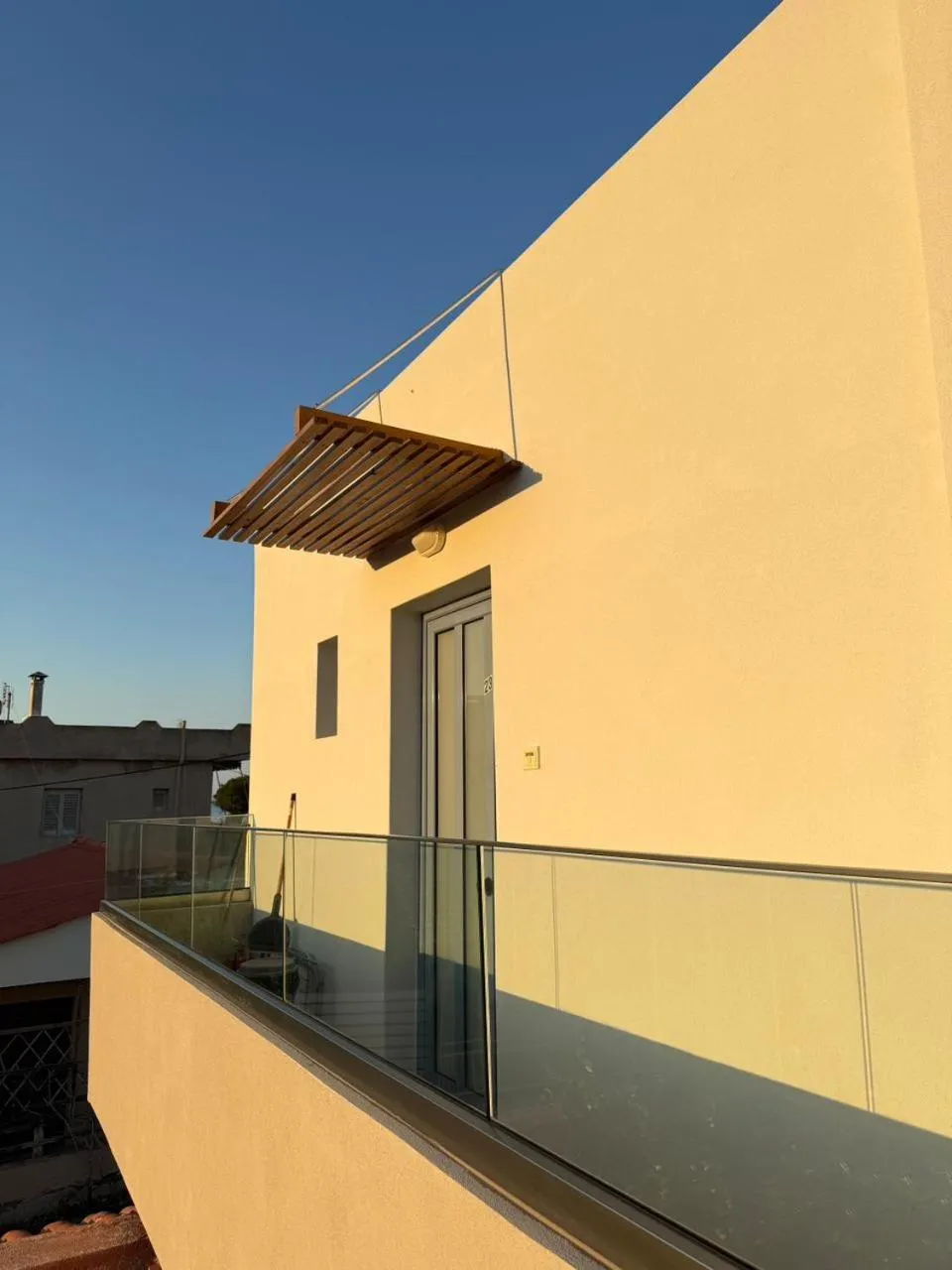Property building in Nikolas Apartments