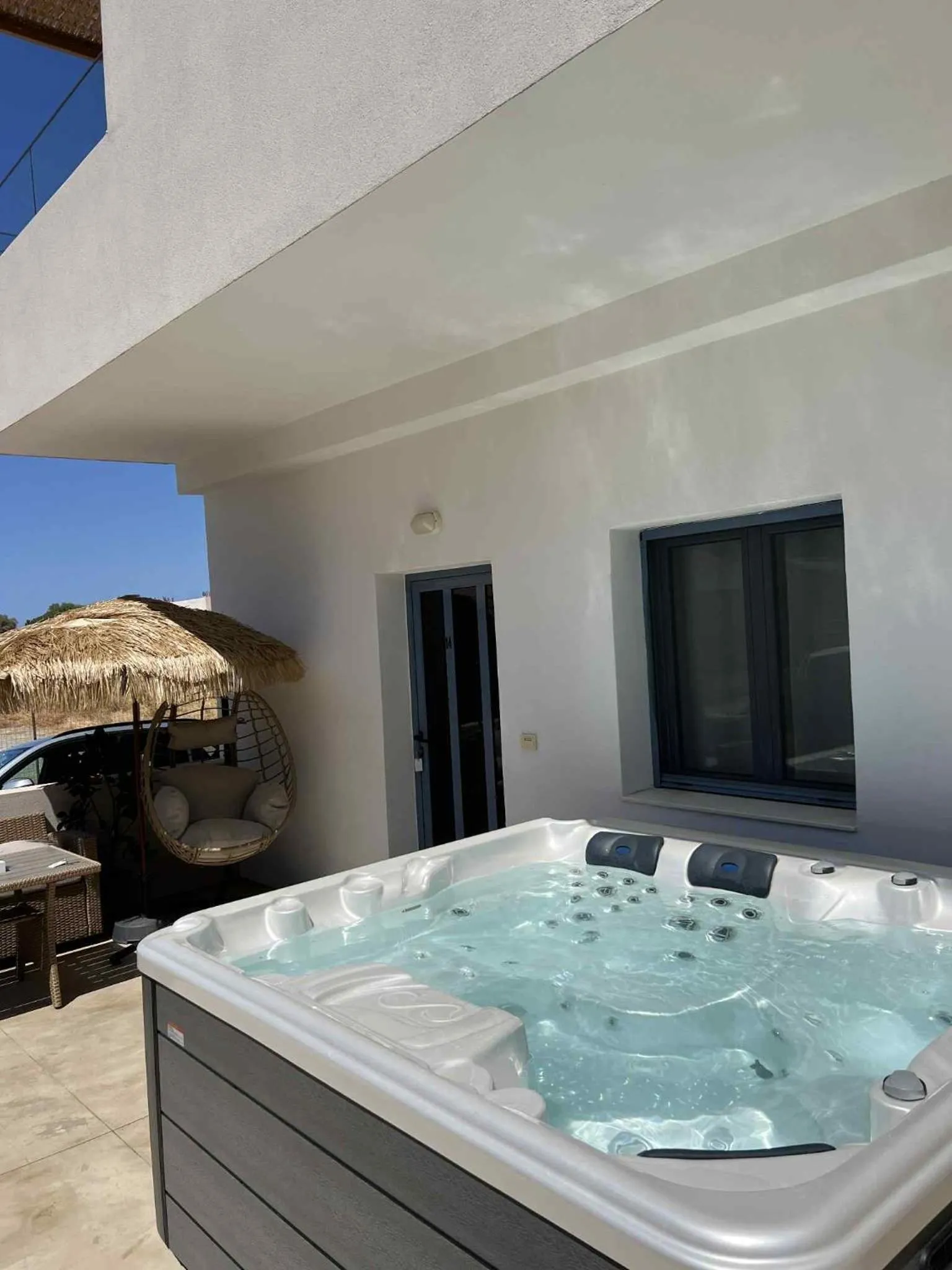 Hot Tub in Nikolas Apartments