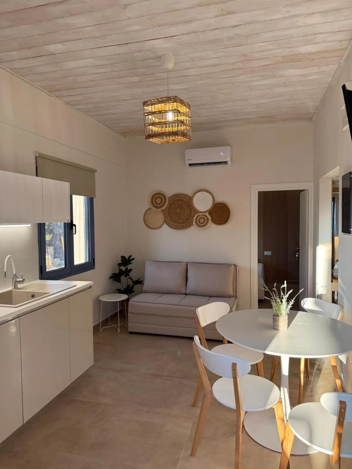 Kitchen or kitchenette in Nikolas Apartments