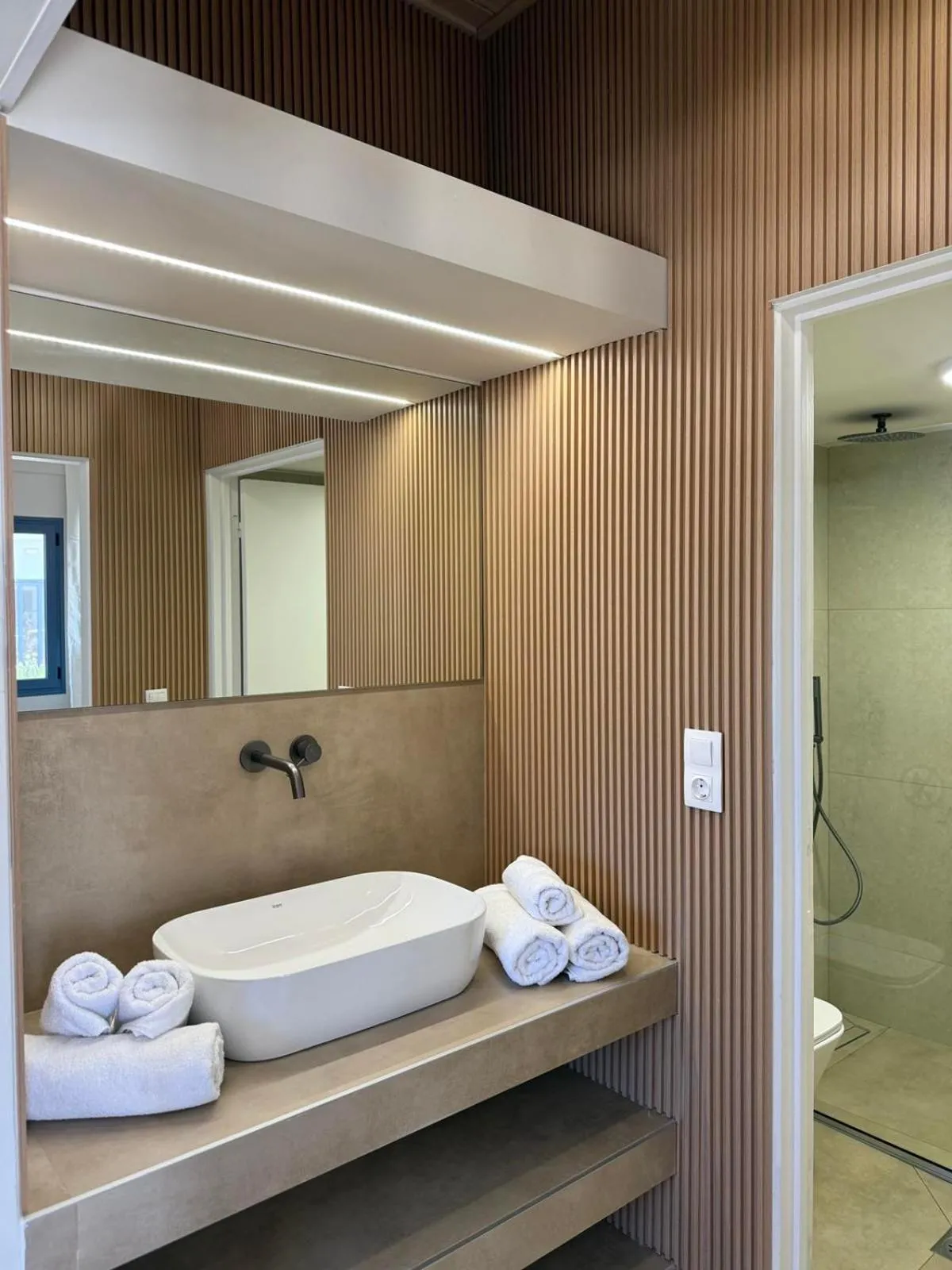 Bathroom in Nikolas Apartments