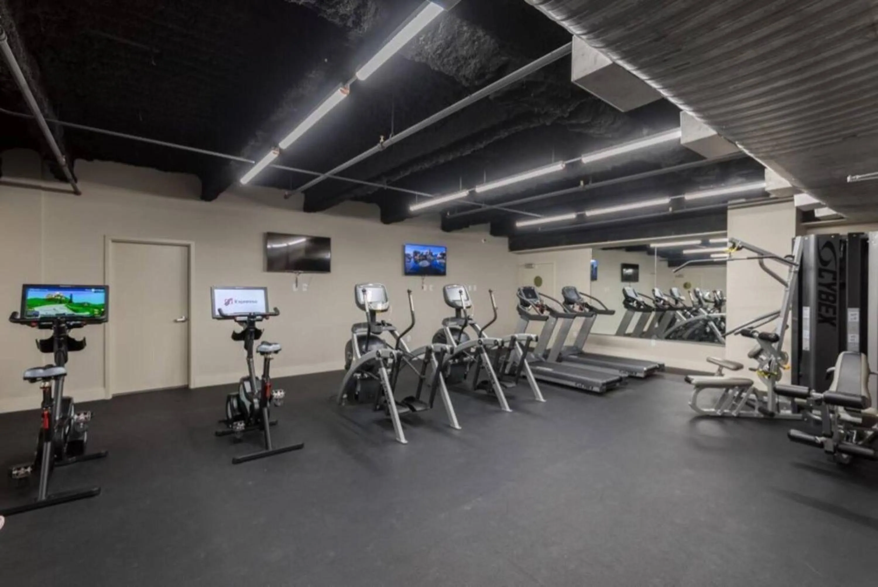 Fitness centre/facilities in Urban Living in the Heart of New Orleans