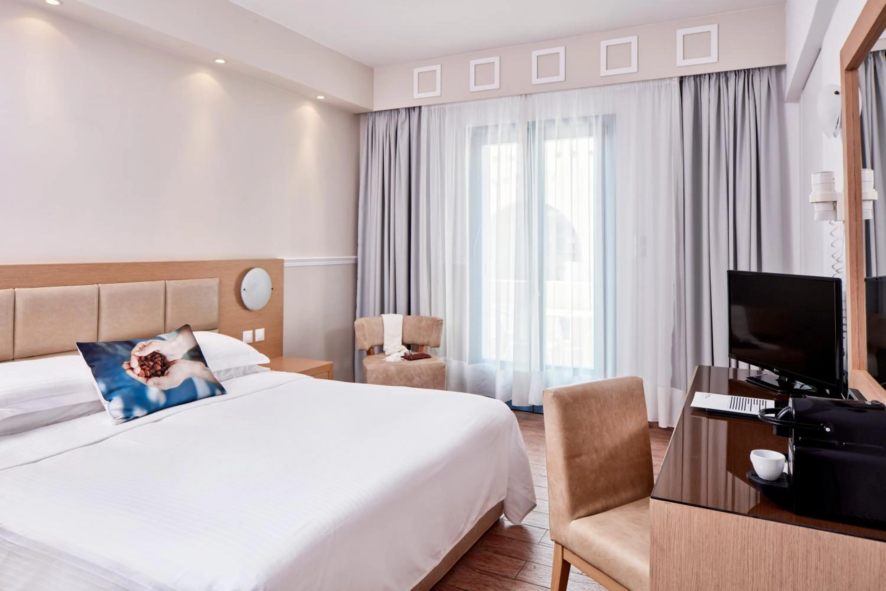 Bedroom, Bed in Lagos Mare Hotel