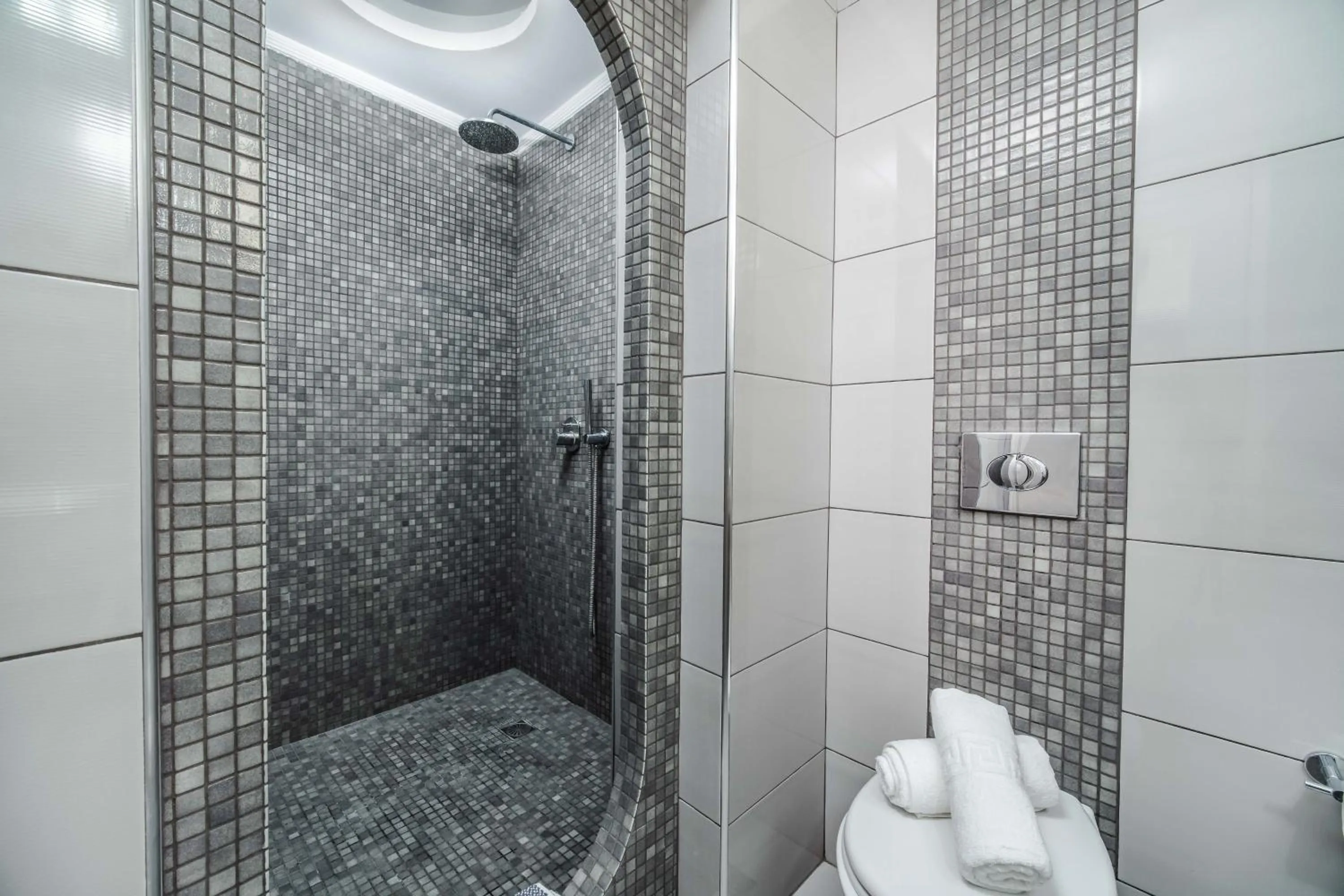 Bathroom in Stavros Villas