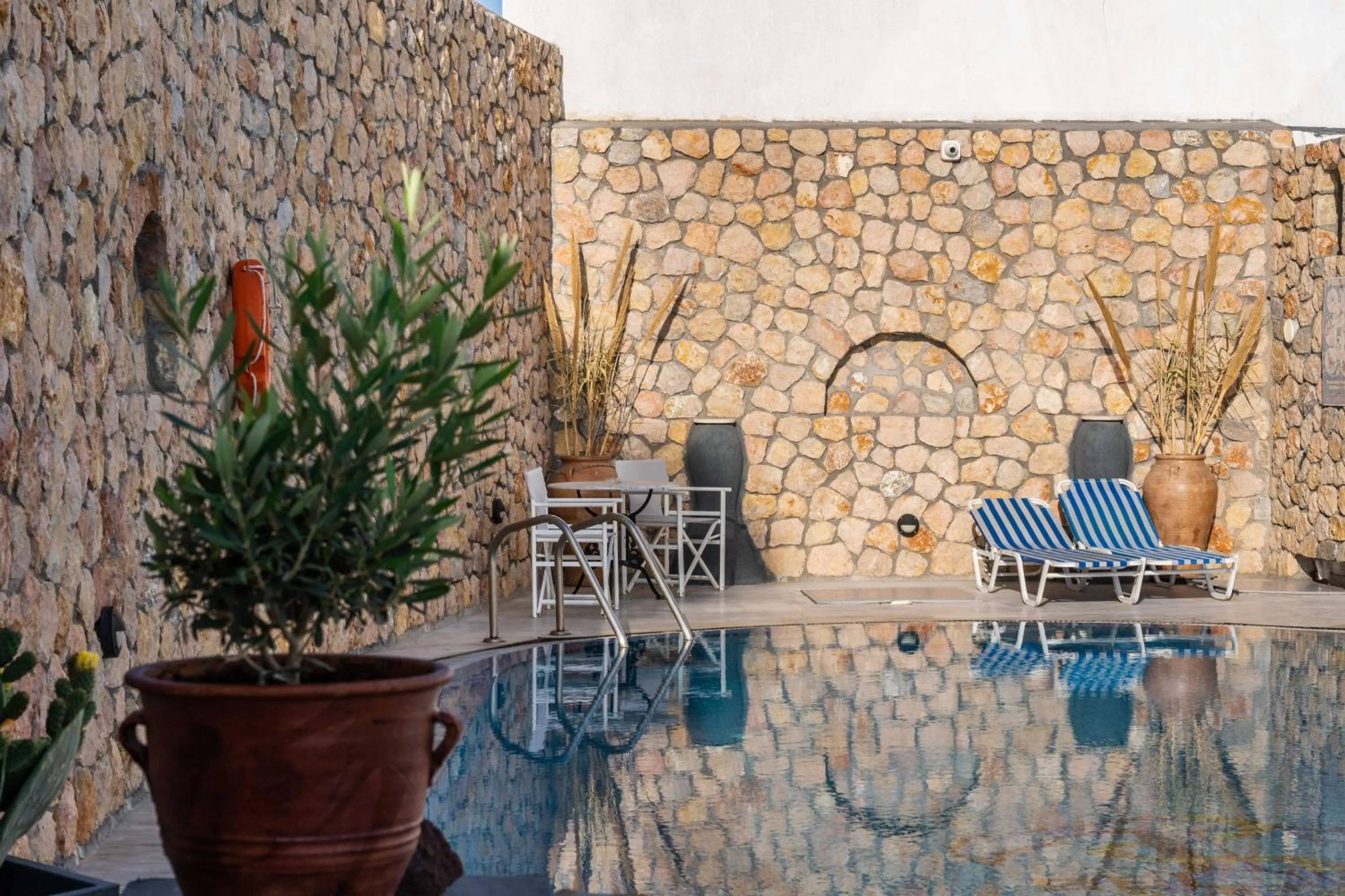 Swimming pool in Stavros Villas