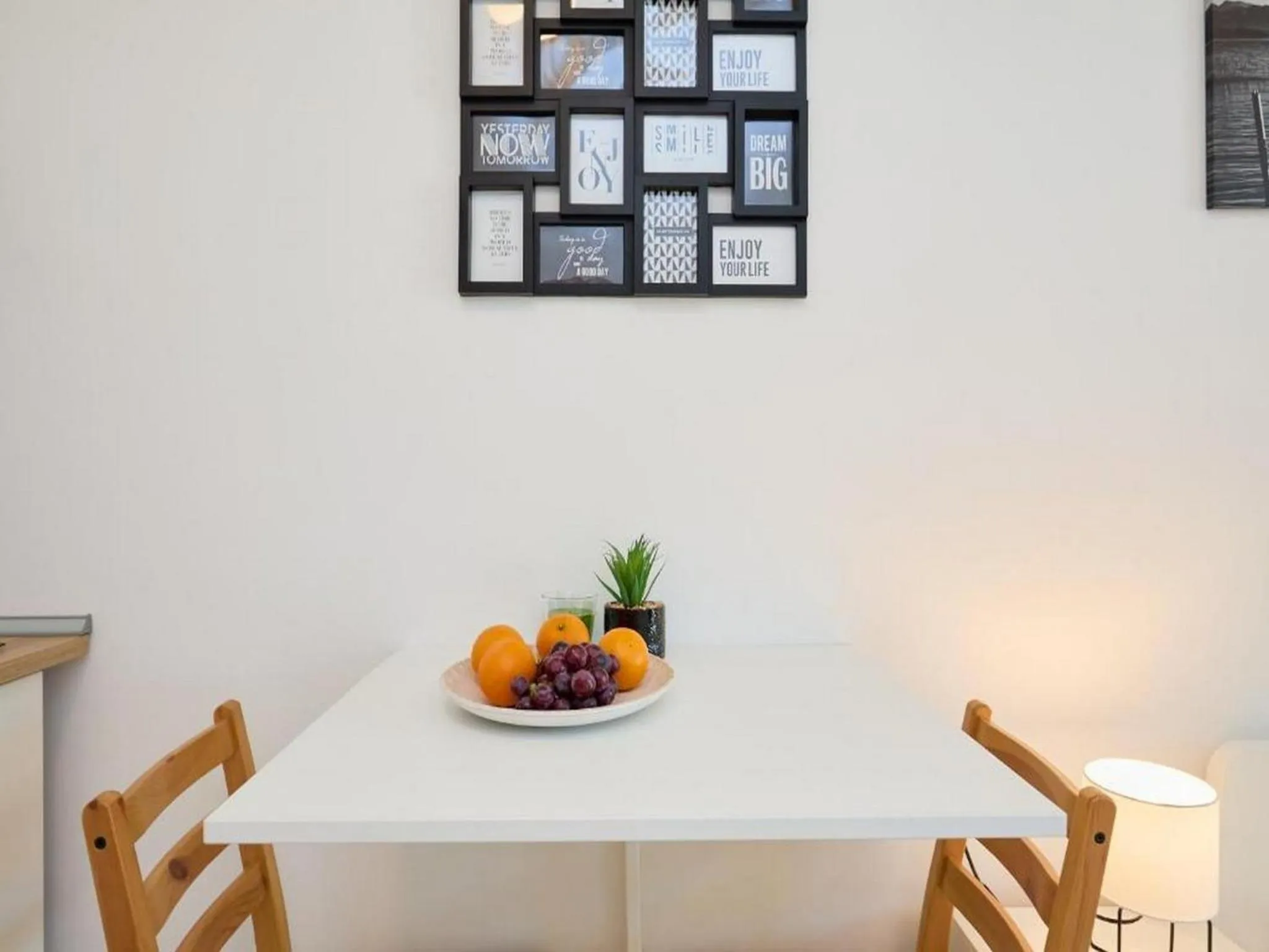 Living room in Palm Tree Apartments