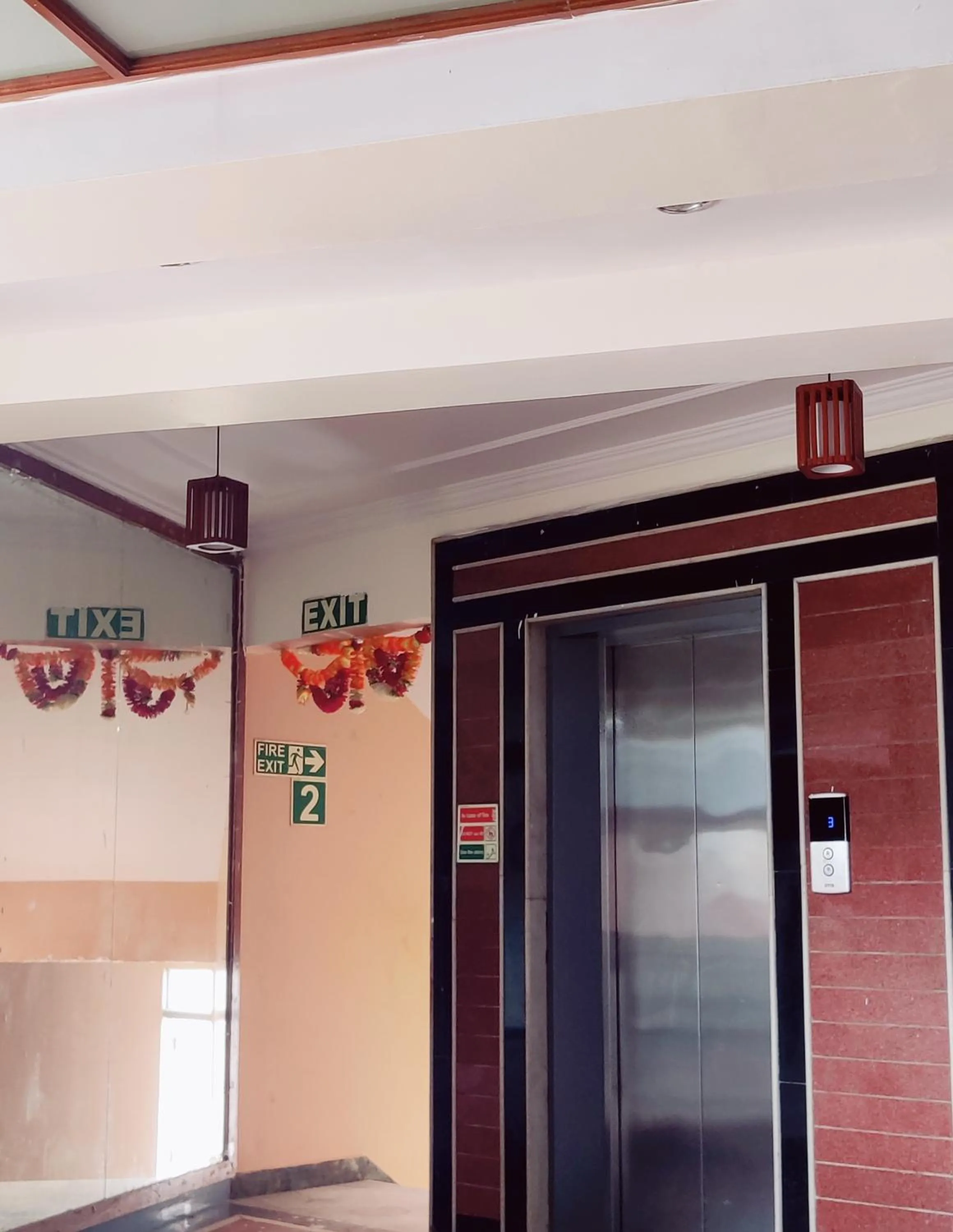 elevator in Hotel Shiva's Regency