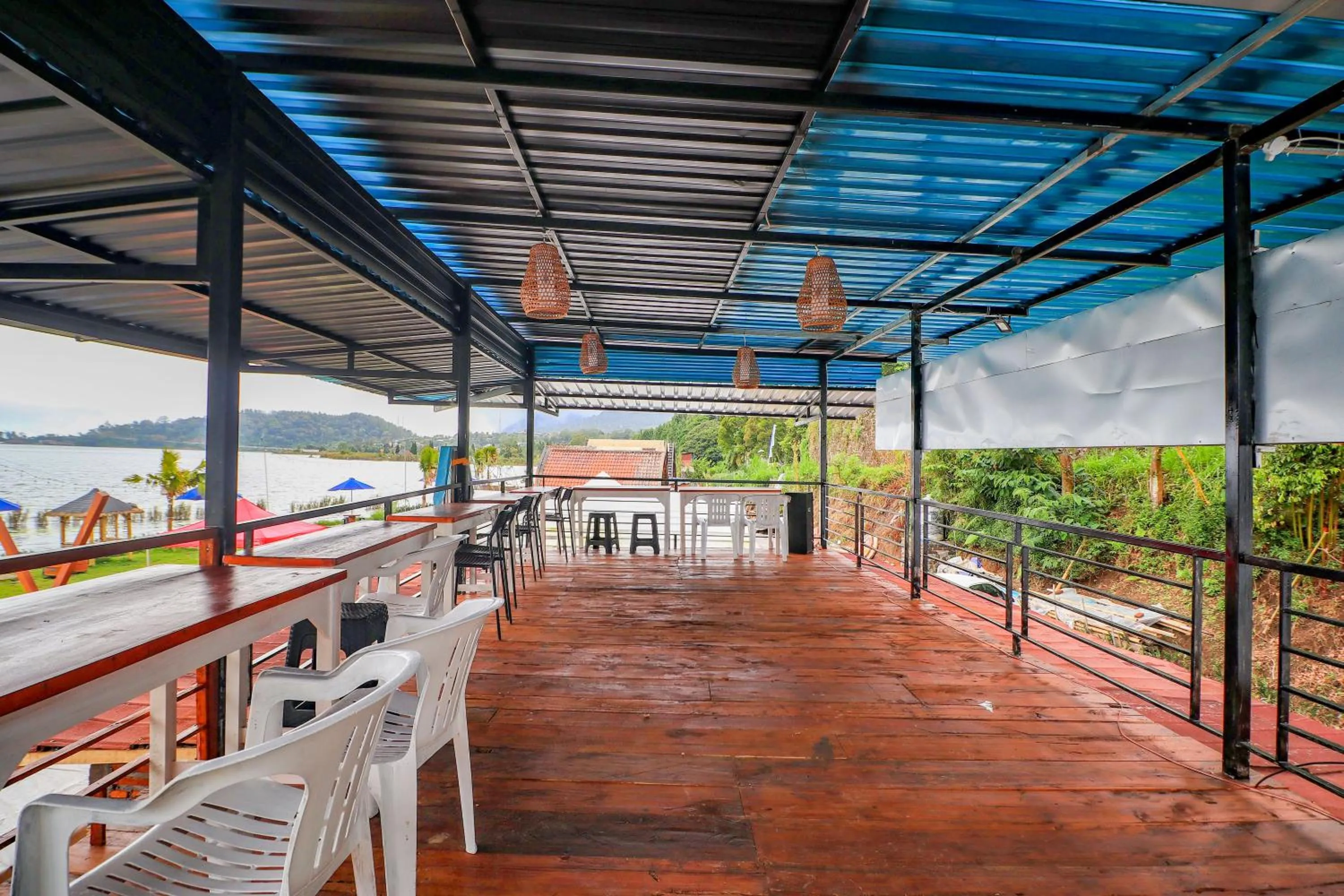 Restaurant/places to eat in Diamond Glamping by BIO Management