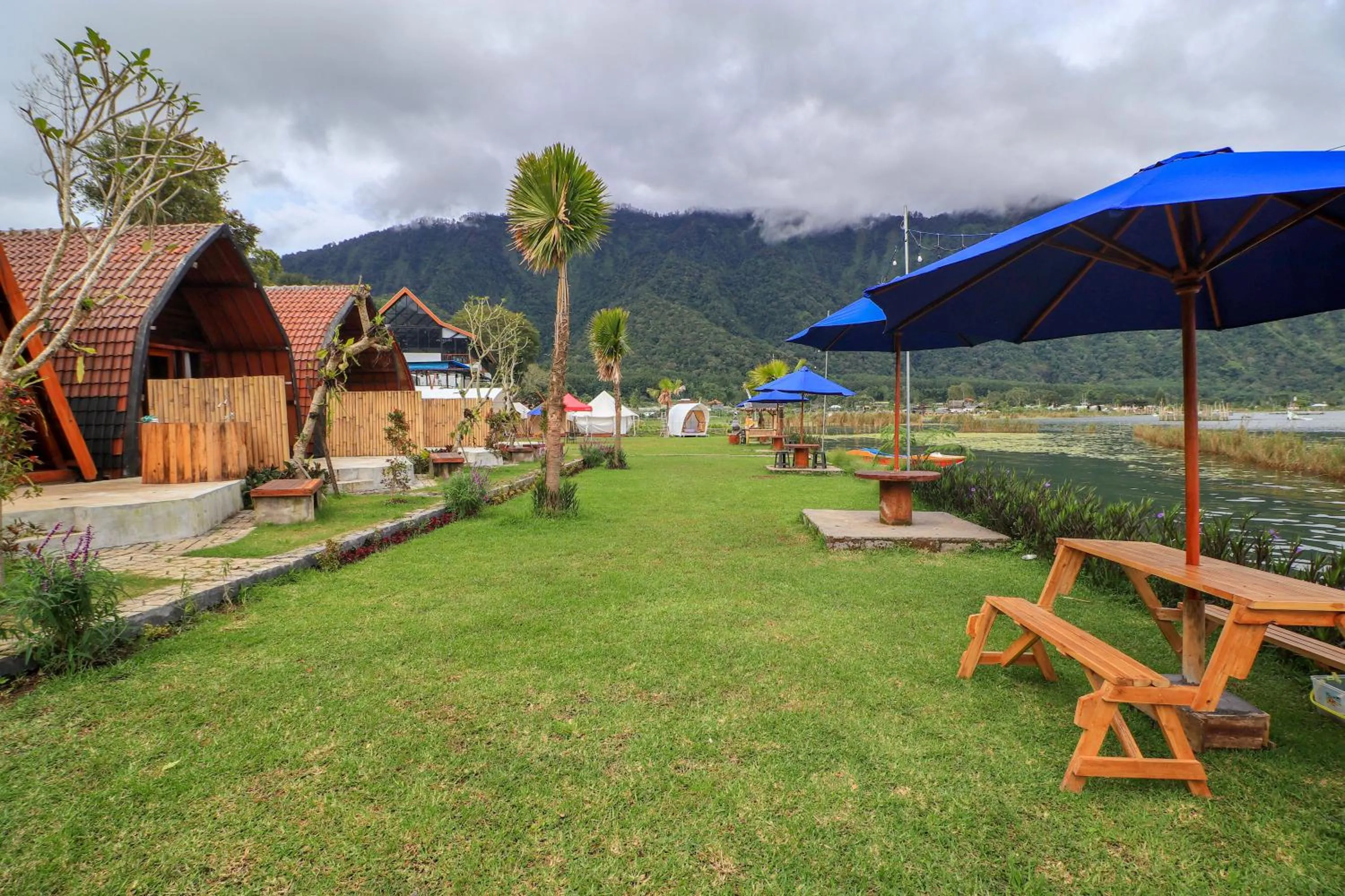 Property building in Diamond Glamping by BIO Management