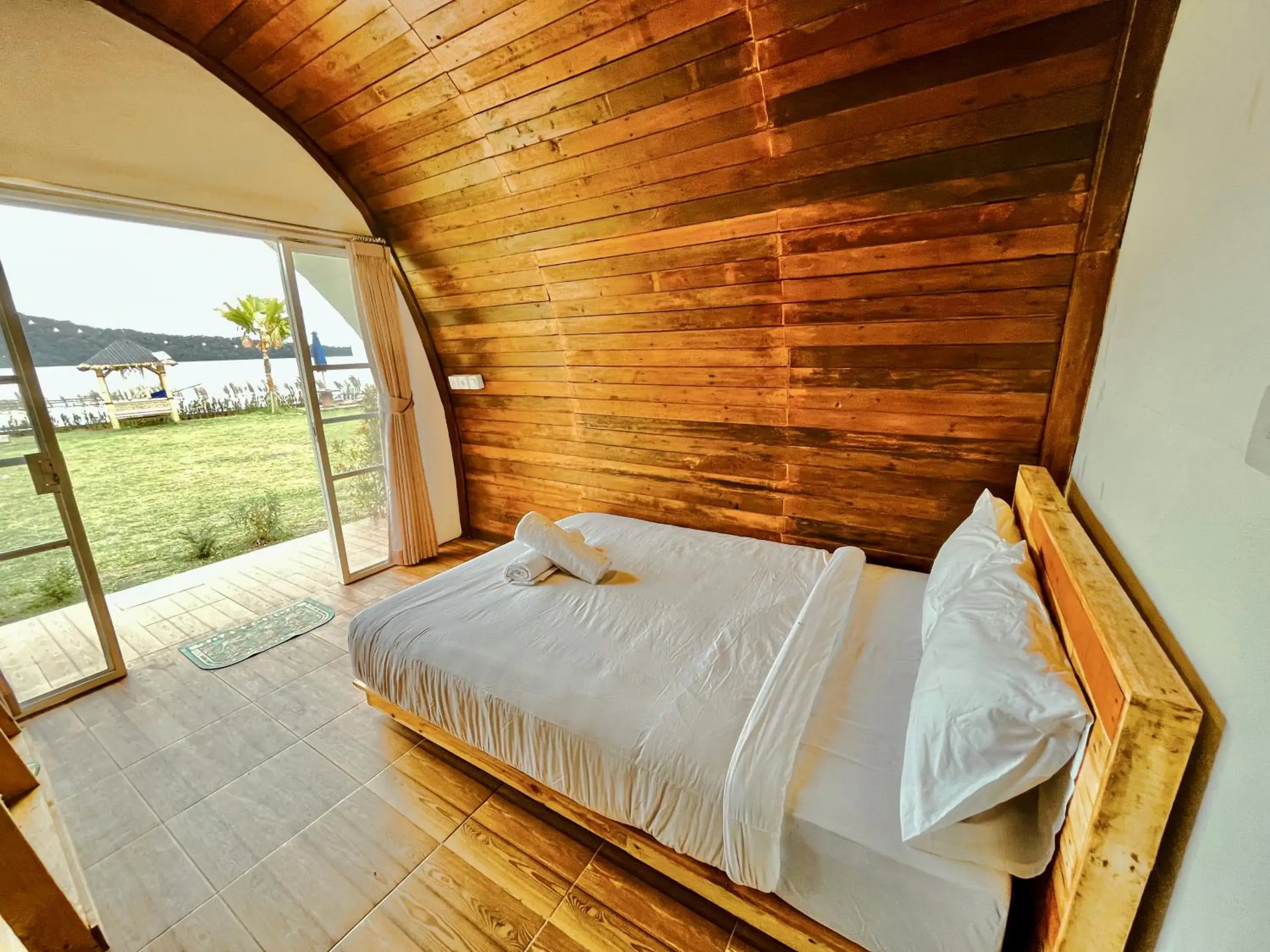 Bed in Diamond Glamping by BIO Management Bed in Diamond Glamping by BIO Management