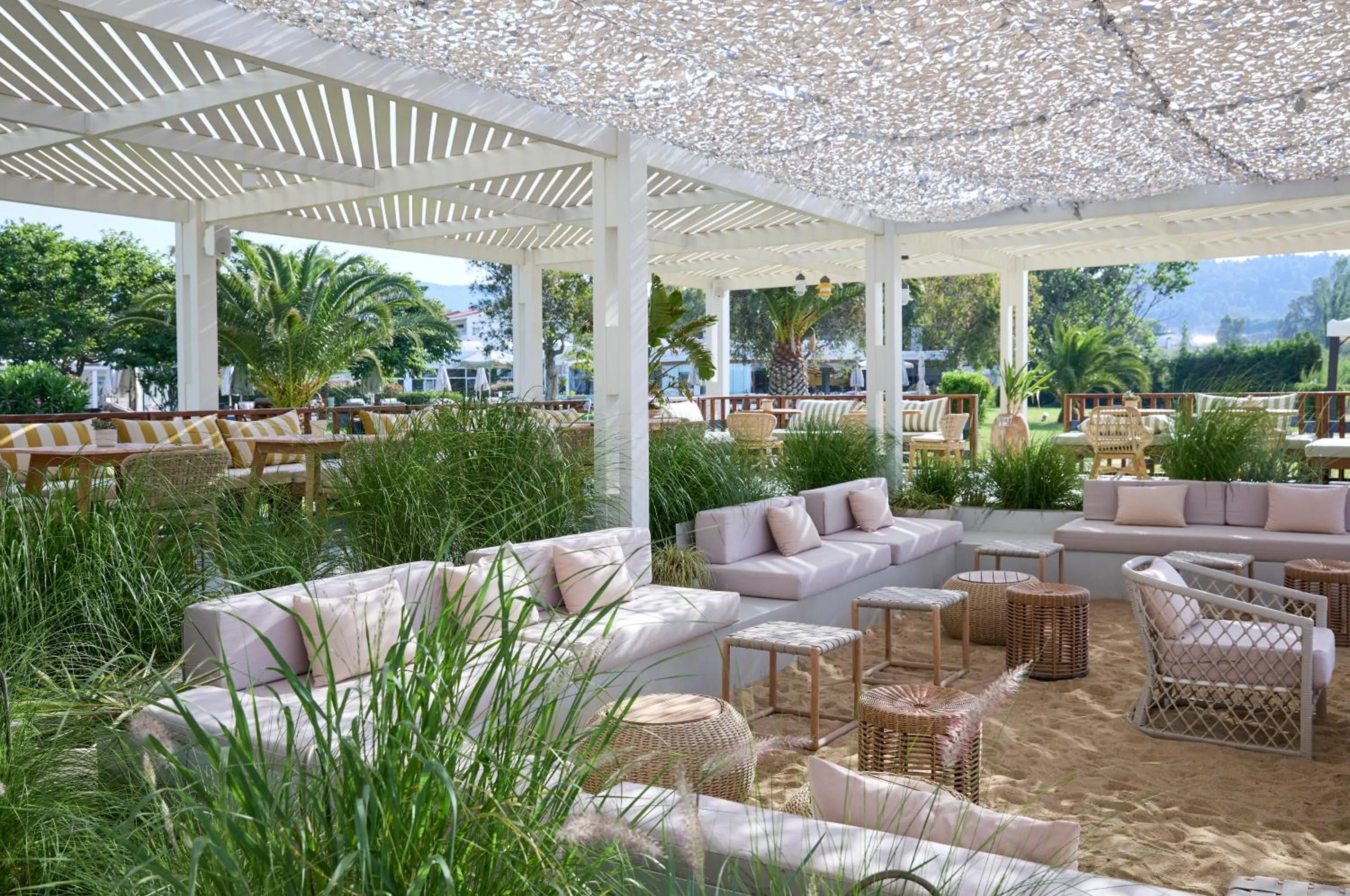 Day in Princess Resort, Santikos Collection