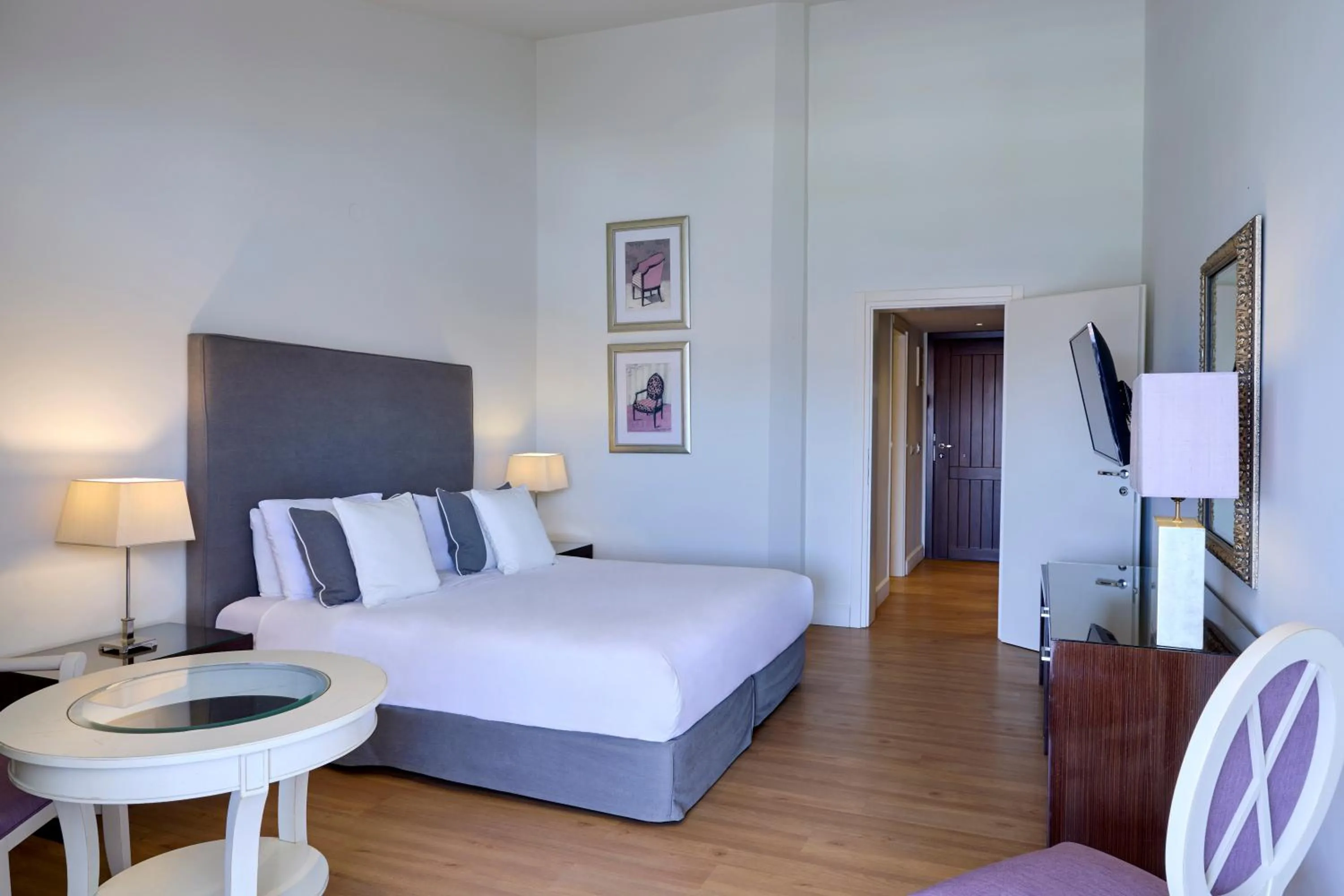 Bedroom, Bed in Princess Resort, Santikos Collection