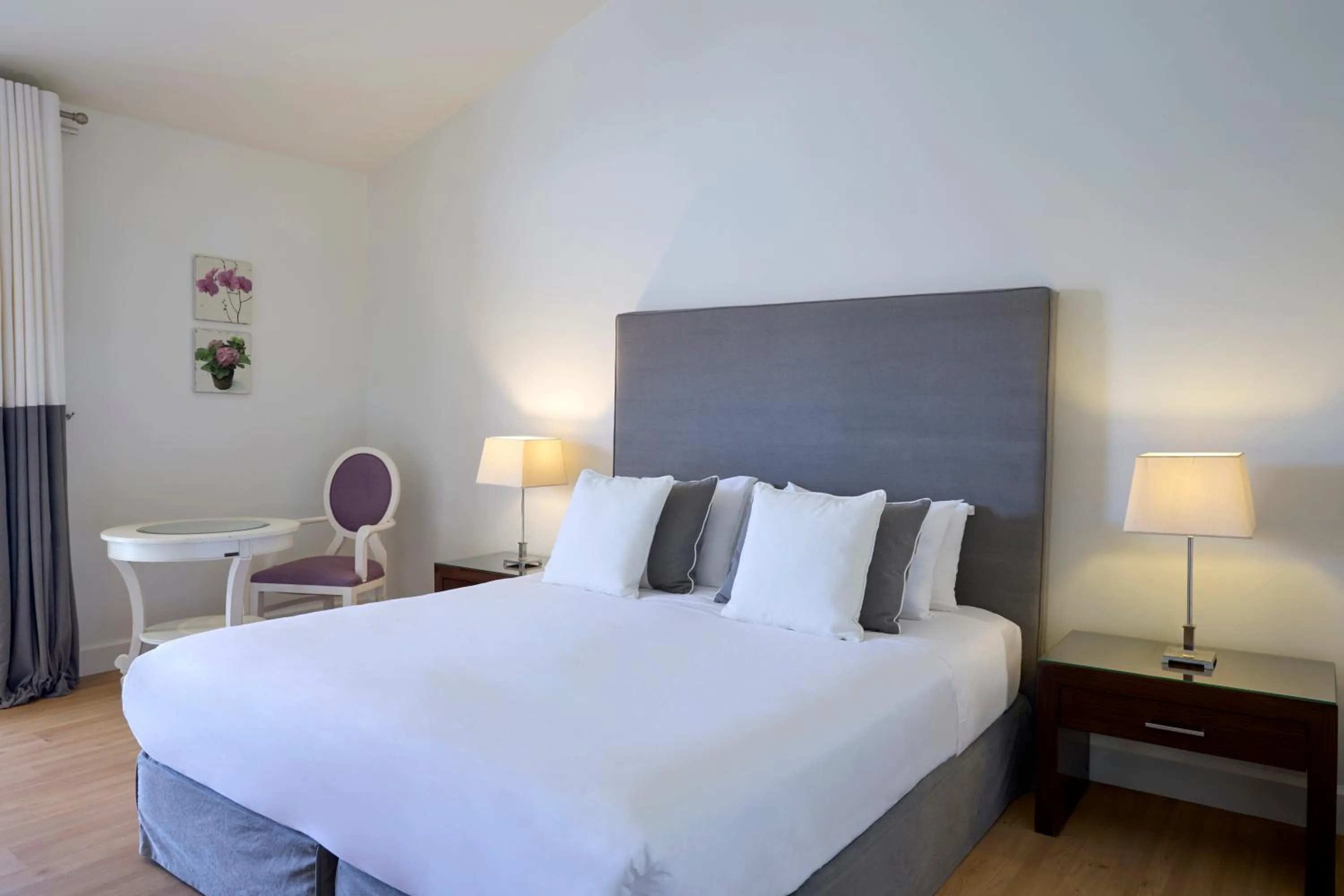 Bedroom, Bed in Princess Resort, Santikos Collection