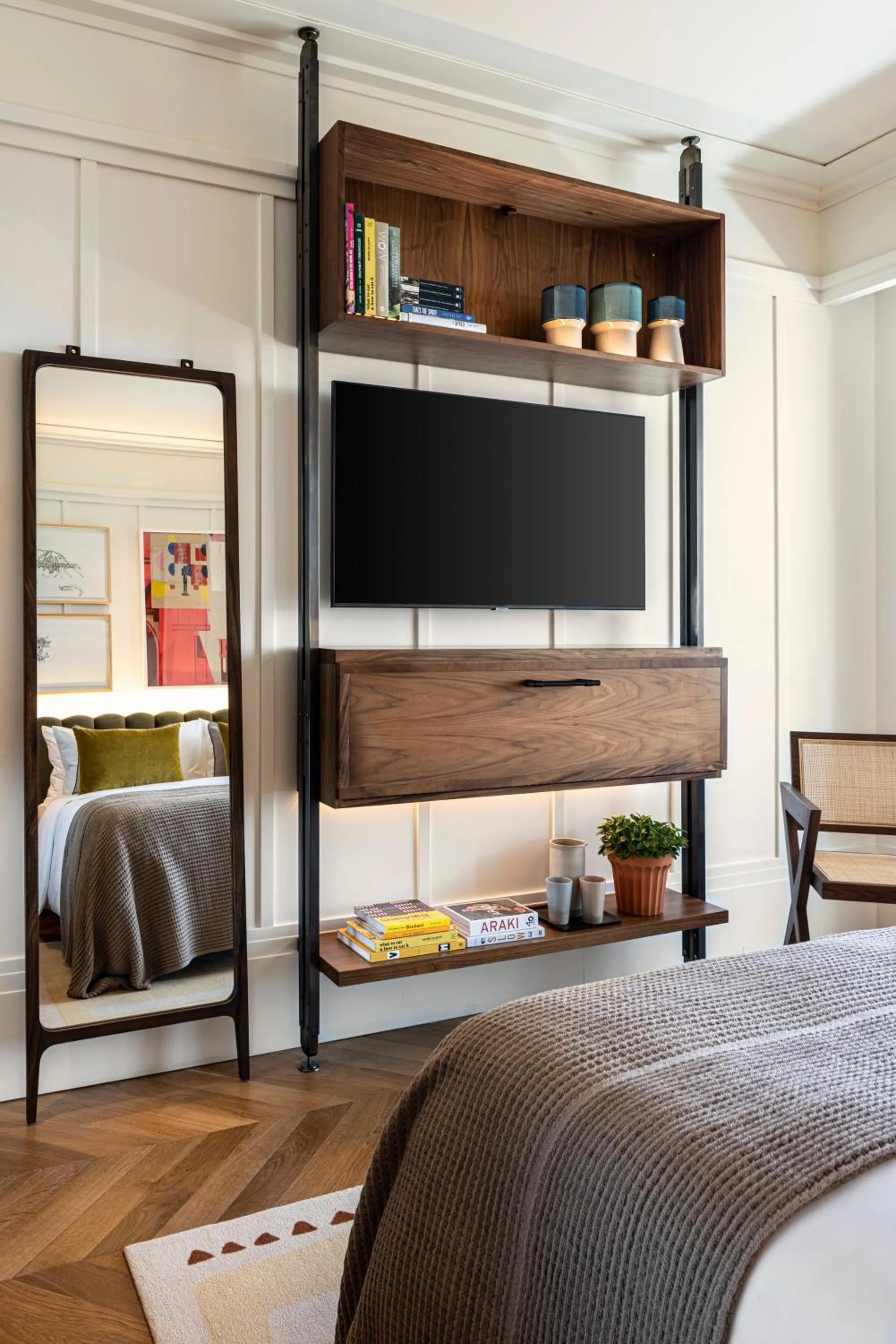 Bed in The George Tel Aviv