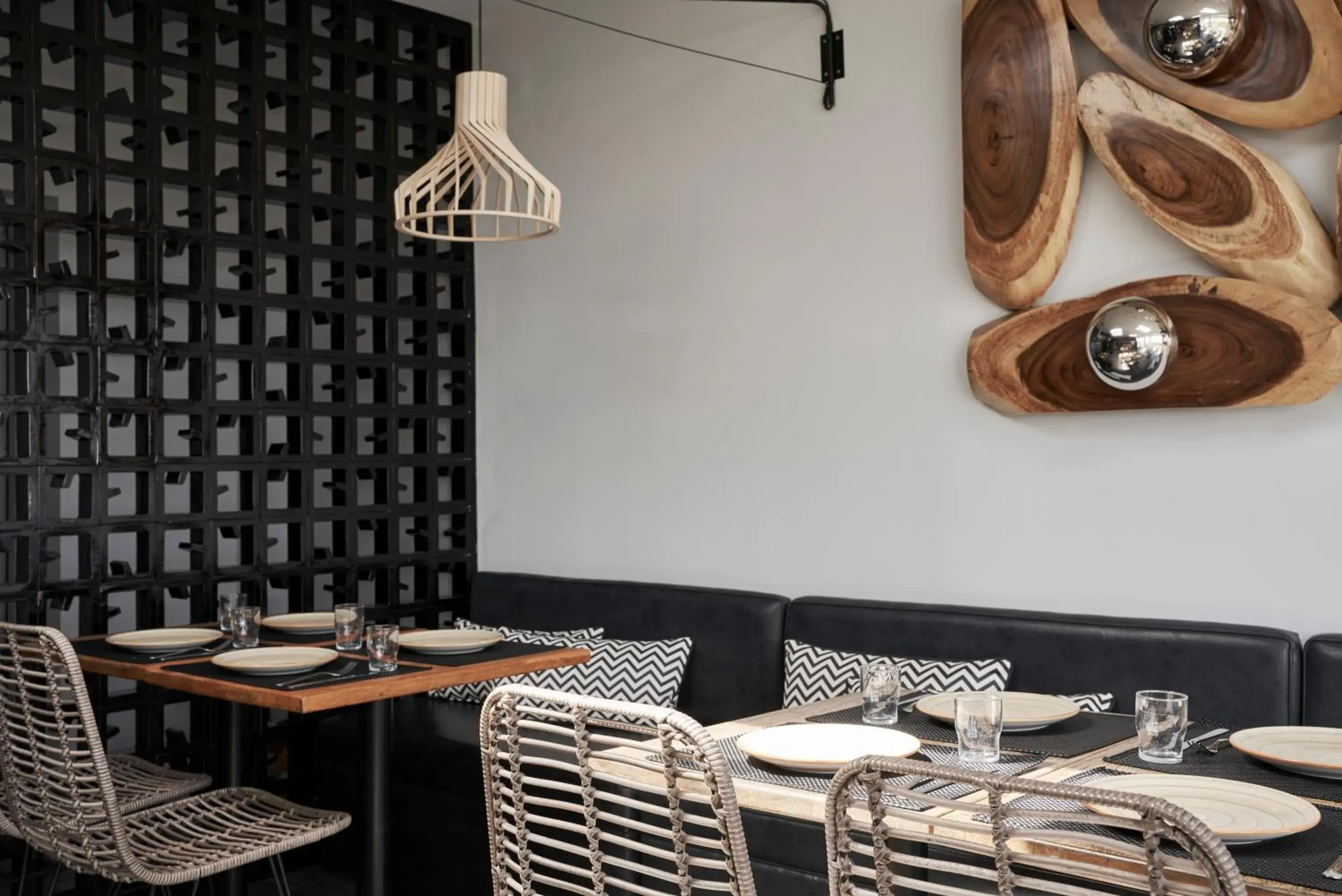 Lounge or bar in Loizos Stylish Residences Lounge or bar in Loizos Stylish Residences