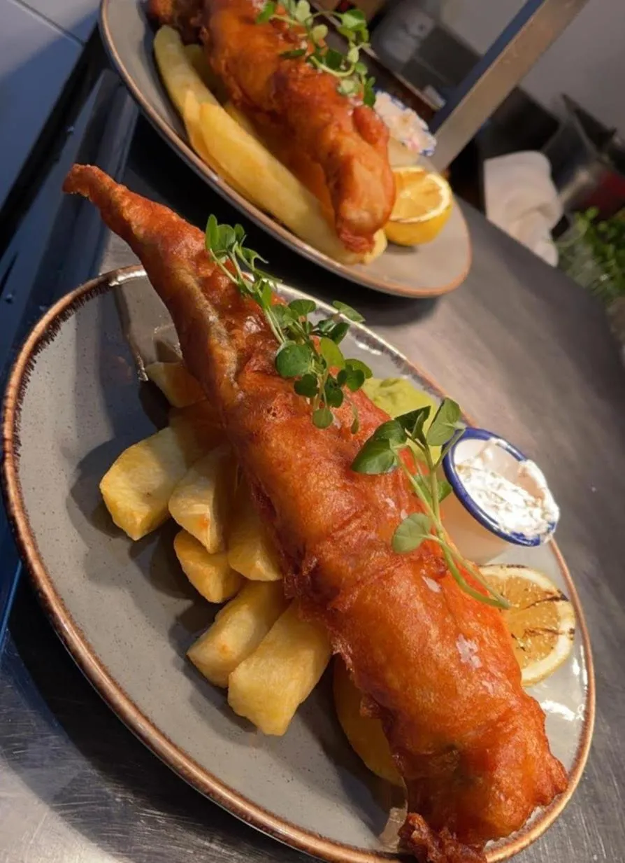 Restaurant/places to eat in Palmer's Ale House