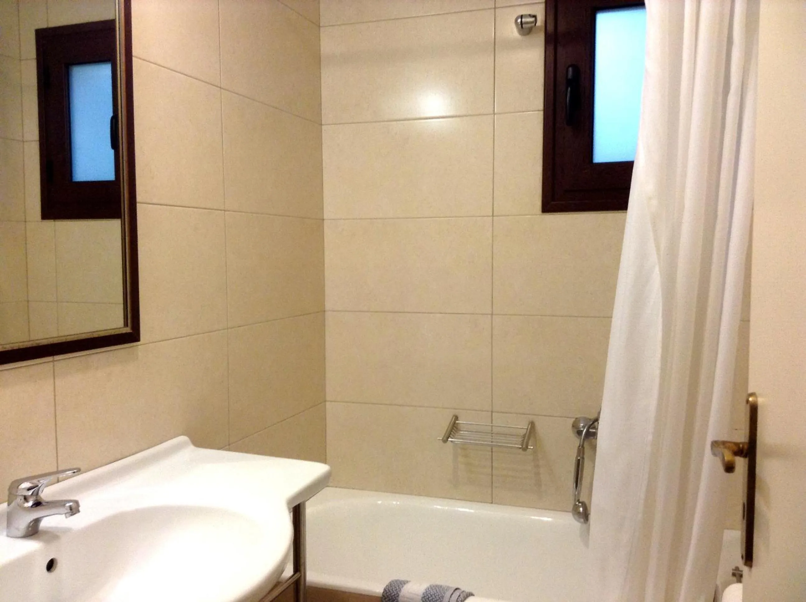 Bathroom in Frideriki Studios & Apartments