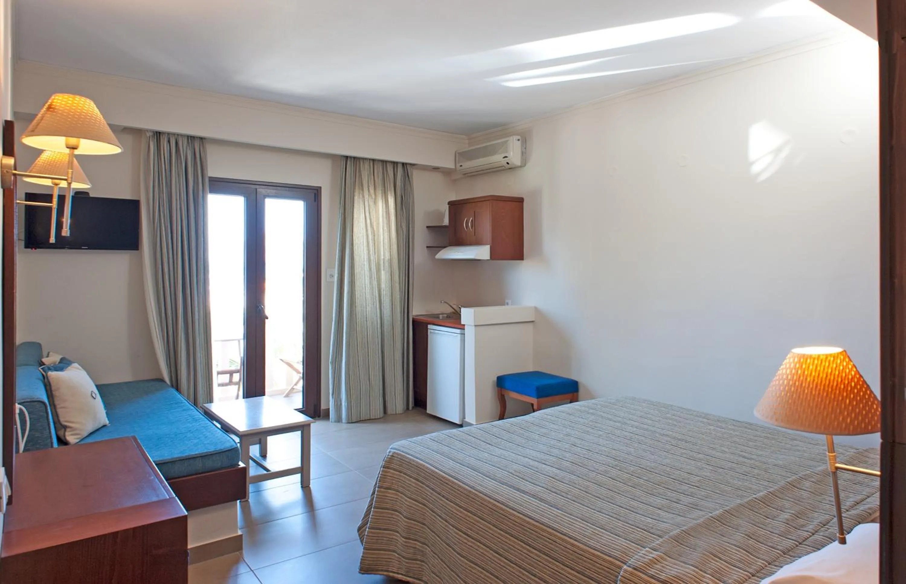 Day, Bed in Frideriki Studios & Apartments