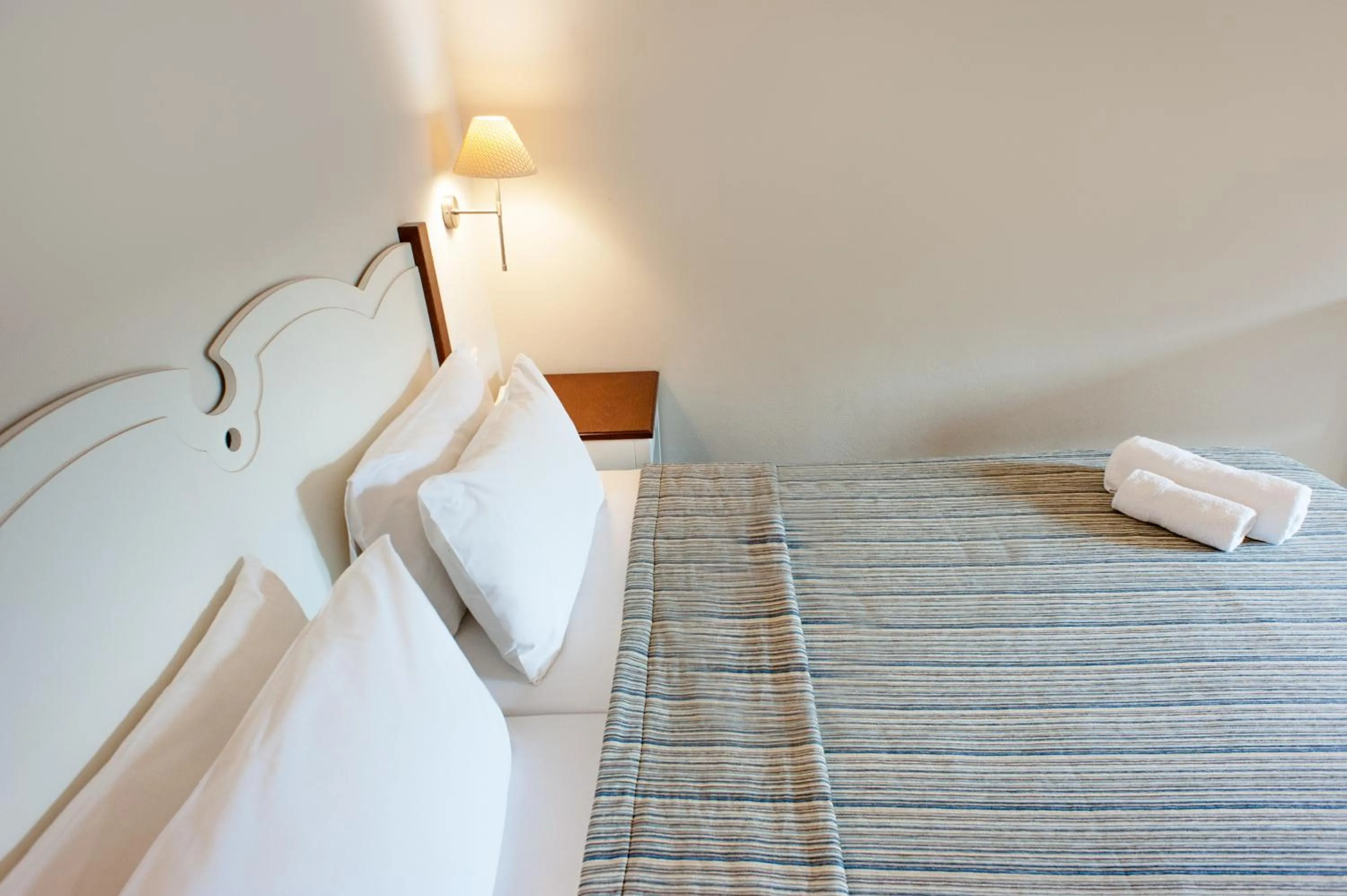 Decorative detail, Bed in Frideriki Studios & Apartments