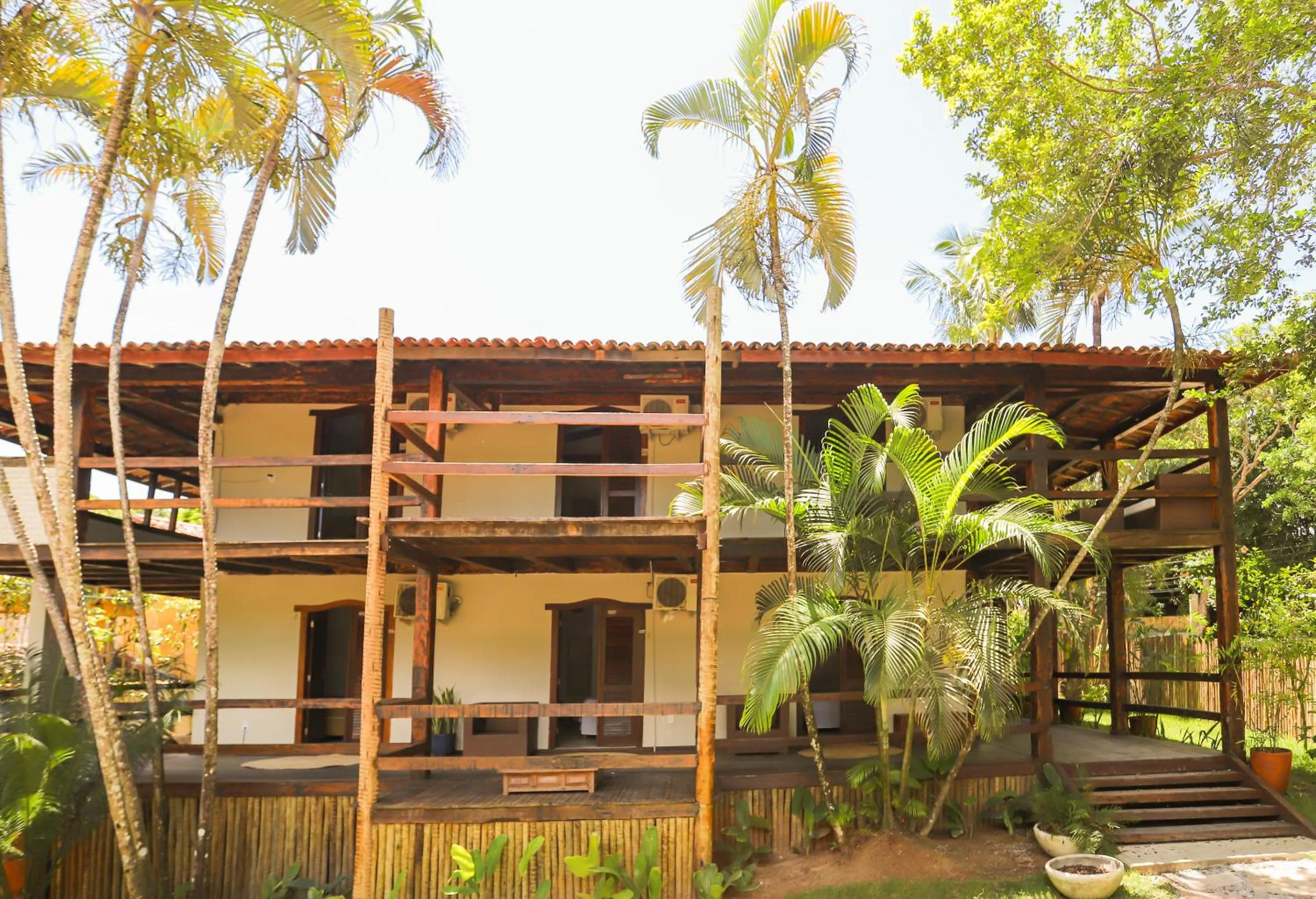 Property building in Casa La Luna