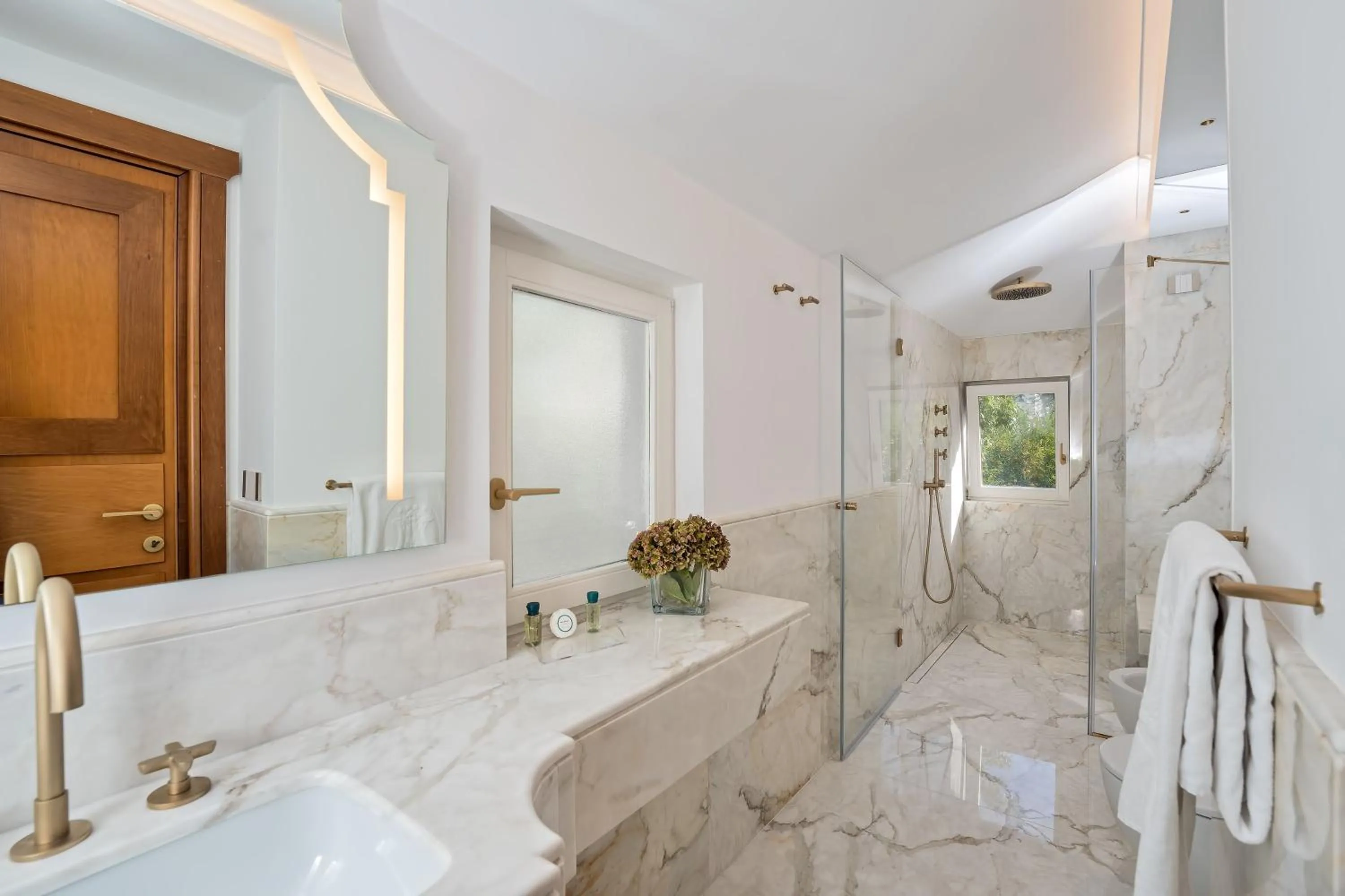 Shower in Villa Antiche Mura Relais