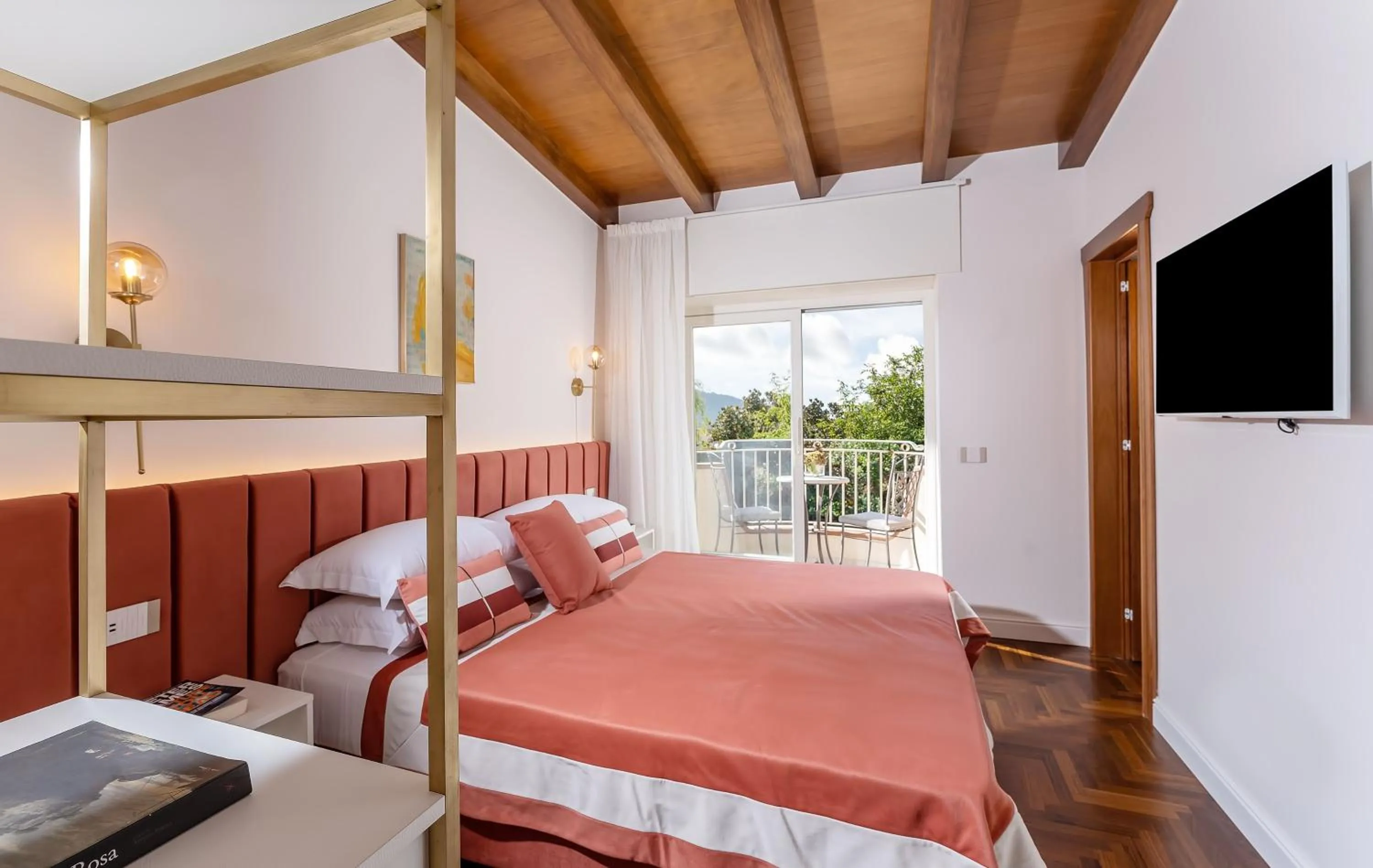 Bed in Villa Antiche Mura Relais