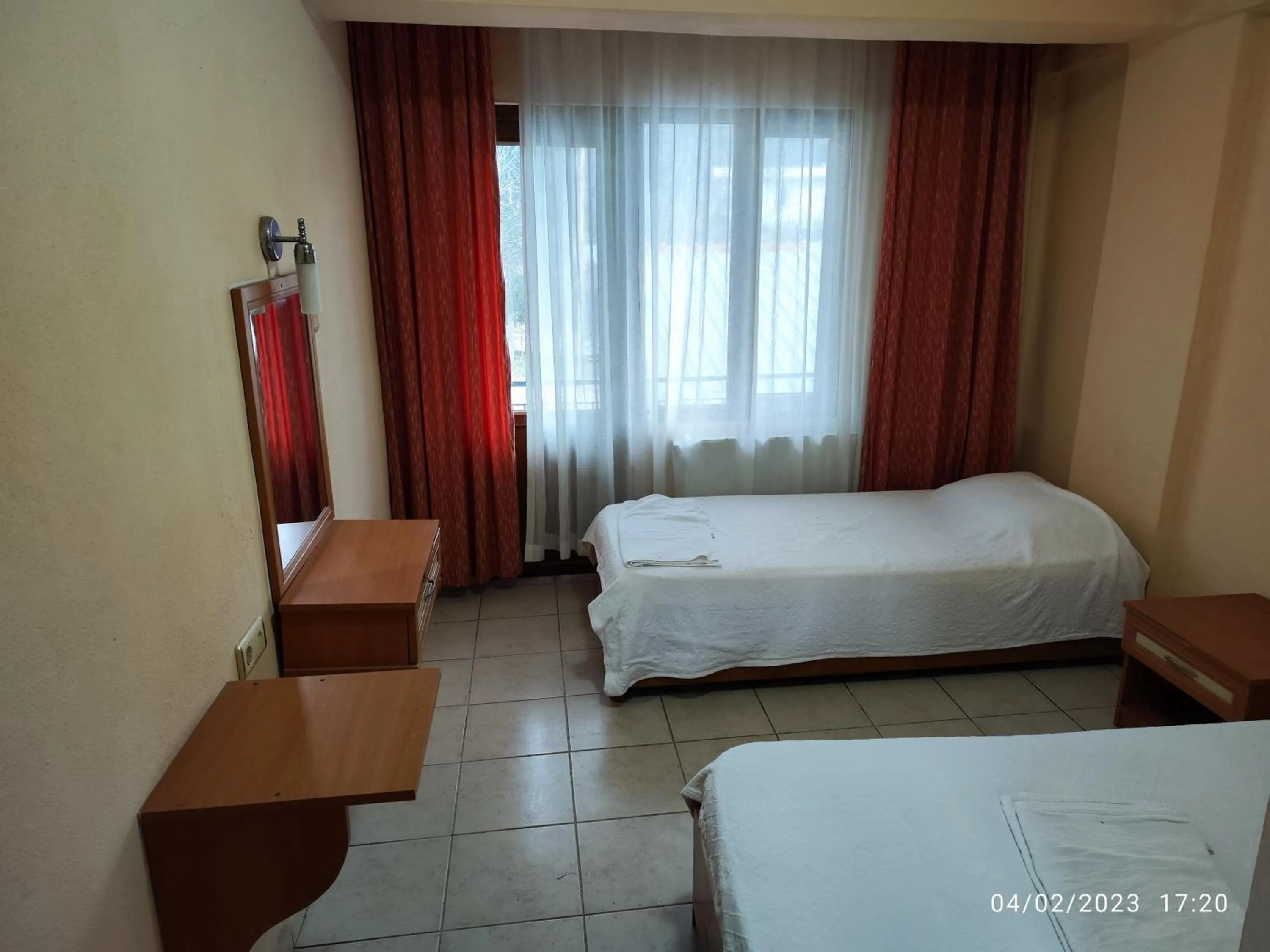 Caner Mountain Hotel