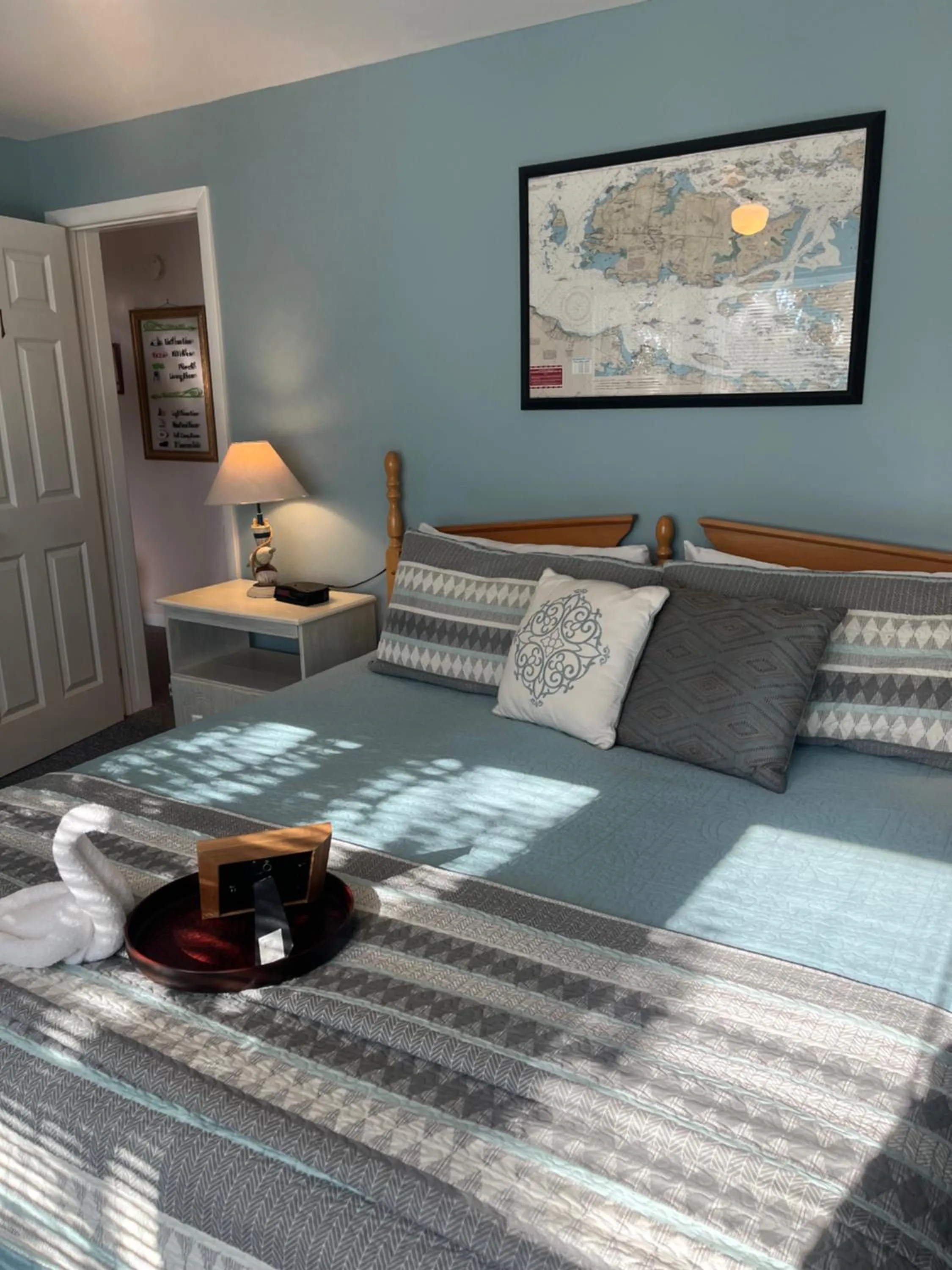 Bedroom in Chateau Country Inn and Captain's Cottage