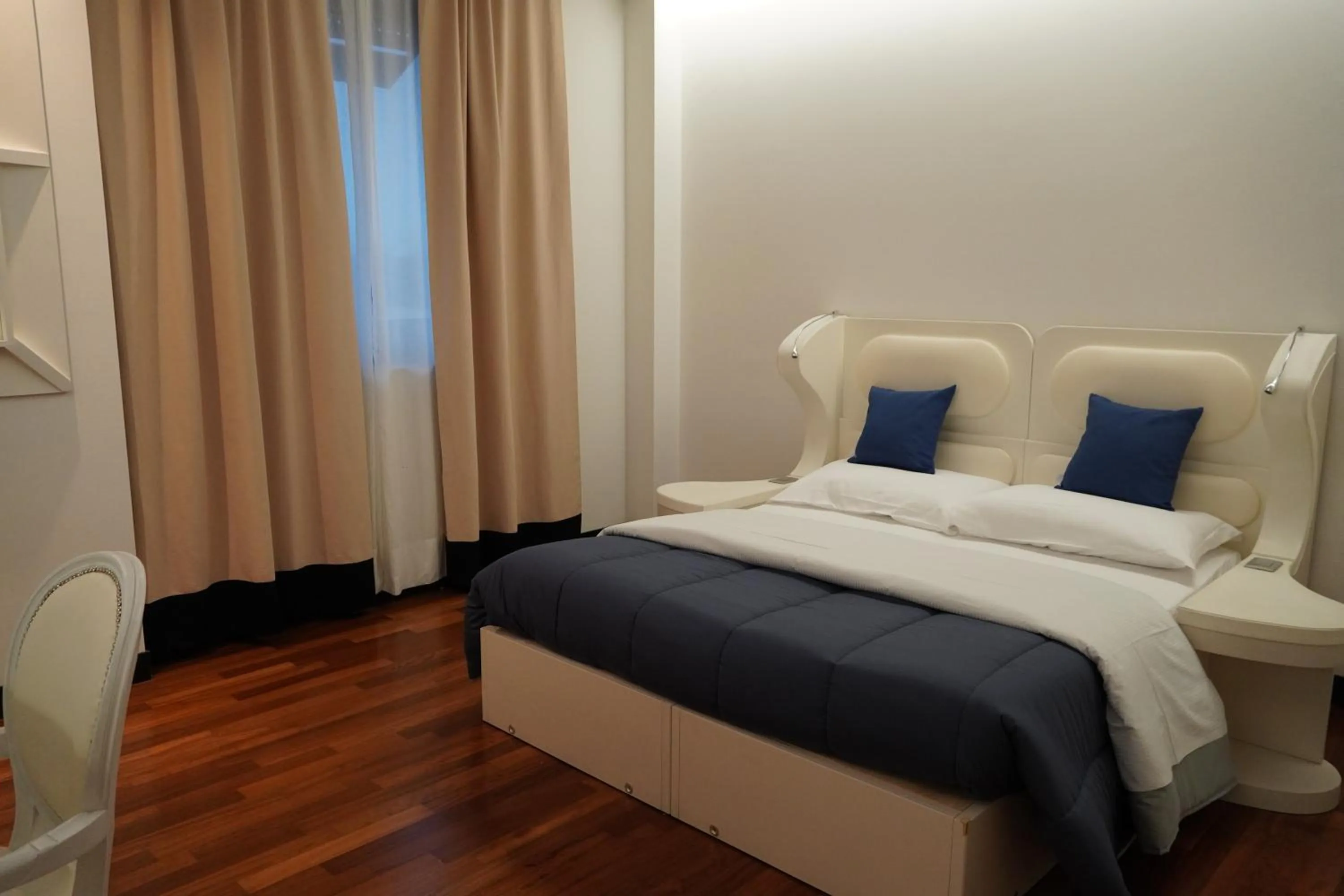 Bed in Residence Prestige