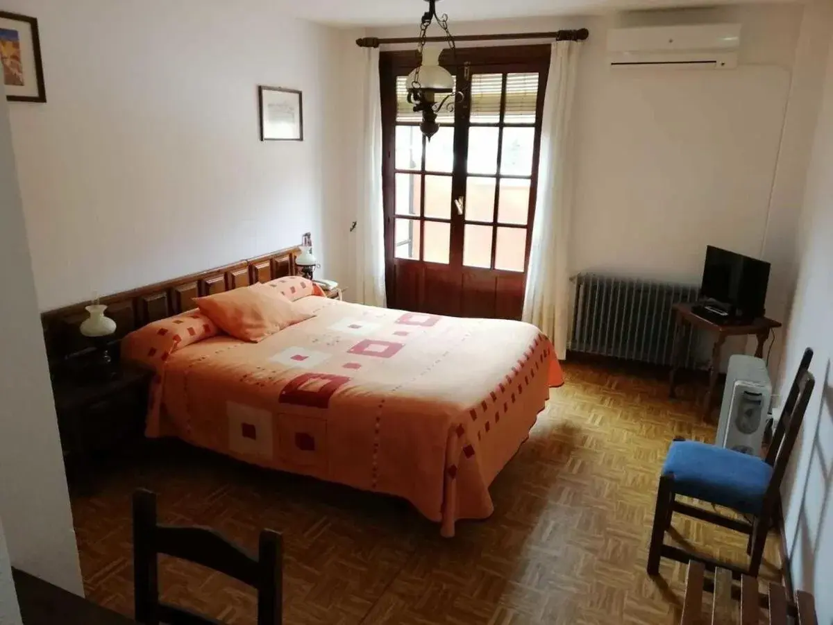 Standard Double Room - single occupancy in Hotel Las Pedrizas Standard Double Room - single occupancy in Hotel Las Pedrizas