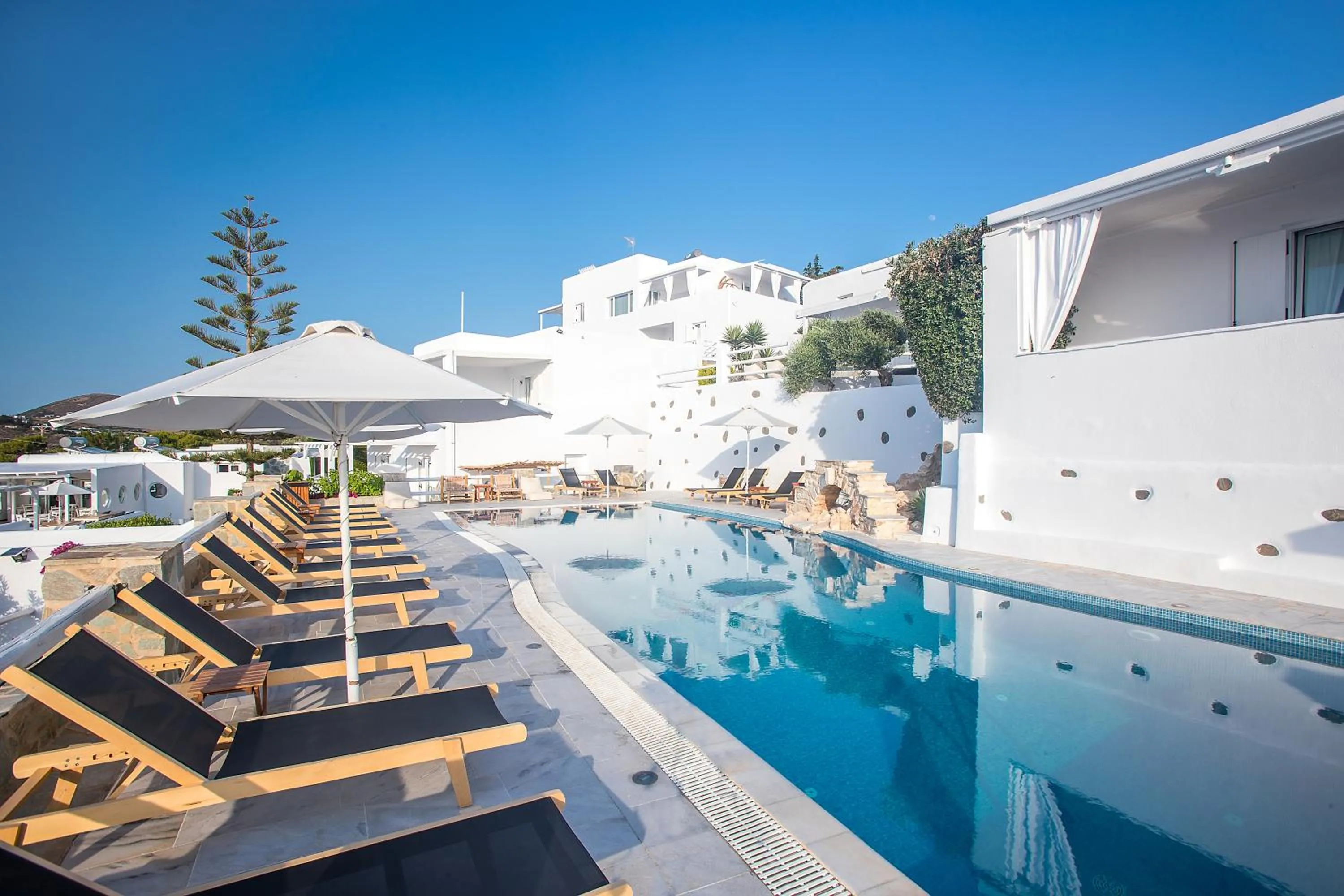 Swimming pool in Paros Palace - Adults Only