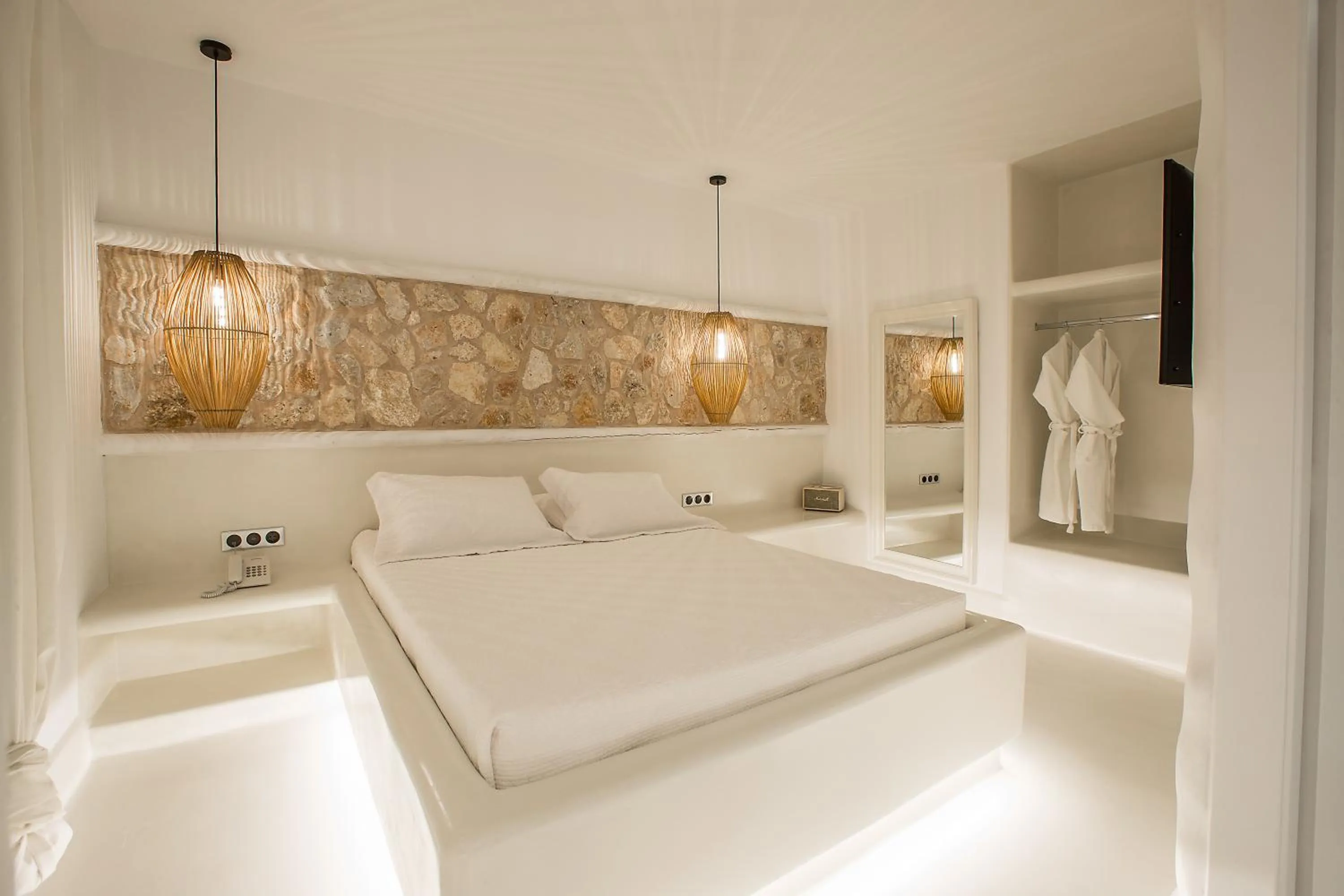 Bedroom, Bed in Paros Palace - Adults Only
