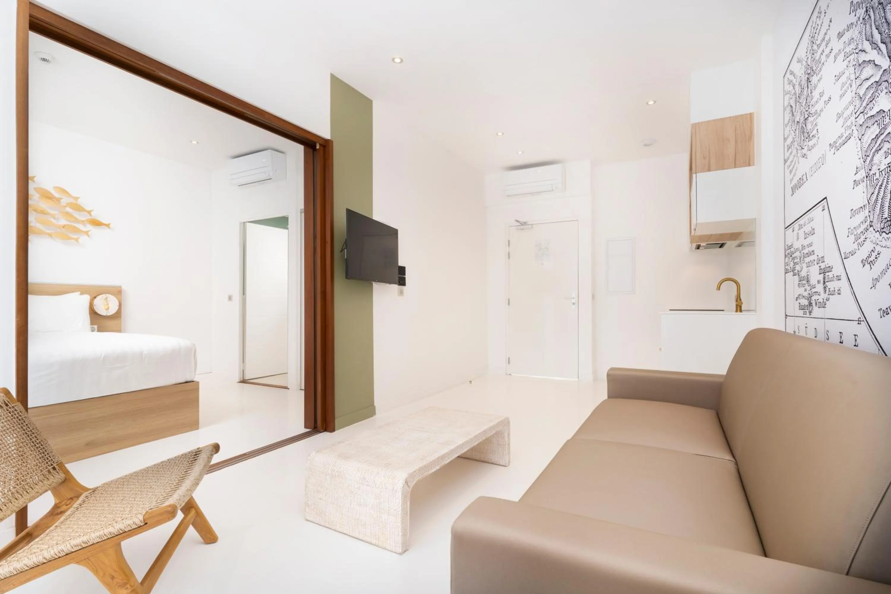 Photo of the whole room in Cook's Bay Hotel & Suites