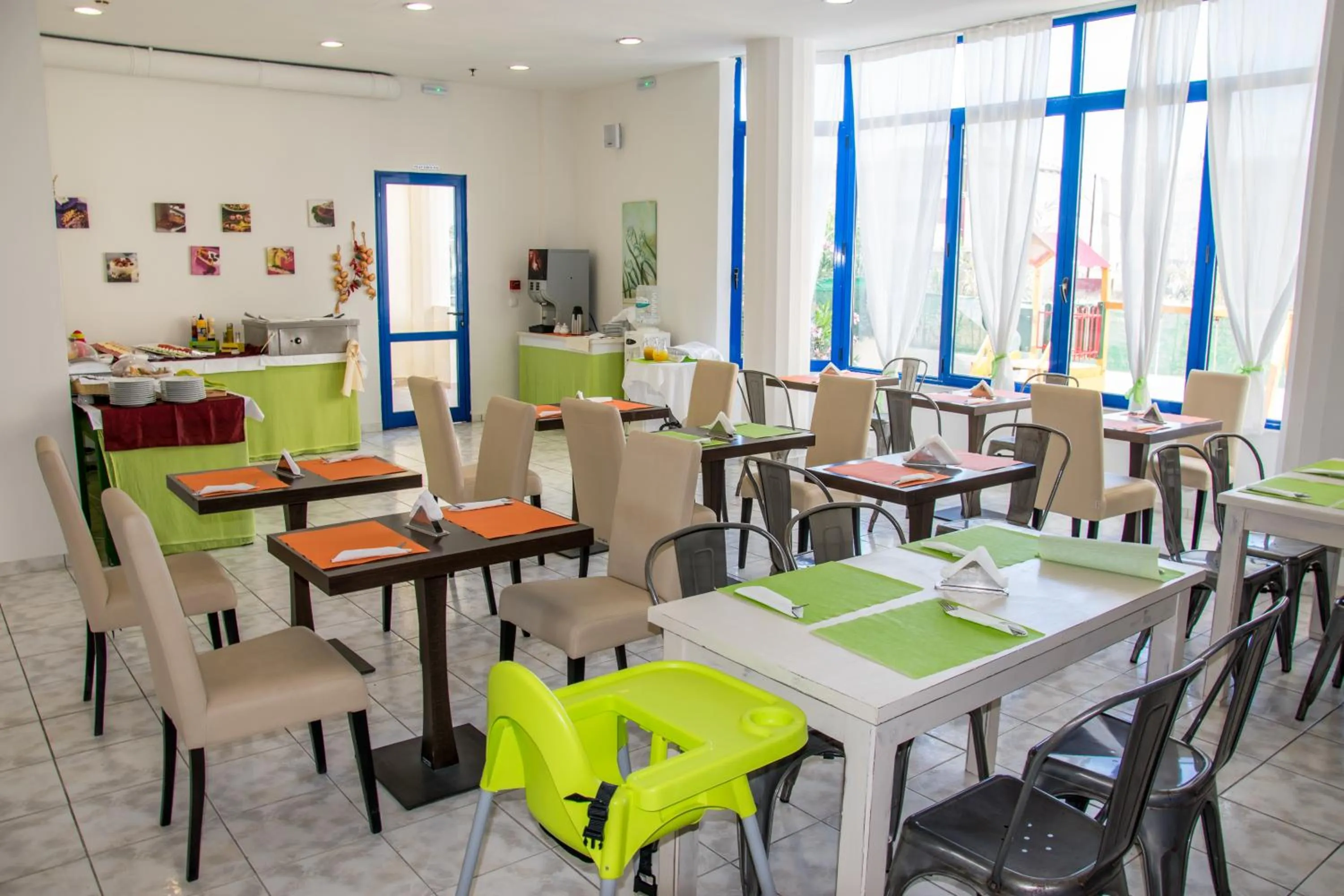 Breakfast in Olympic Suites