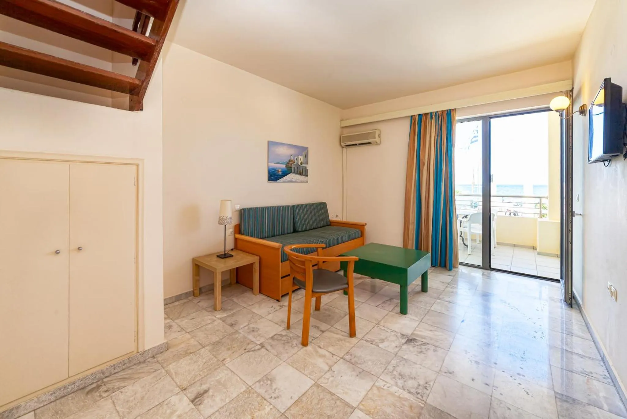 Balcony/Terrace in Olympic Suites